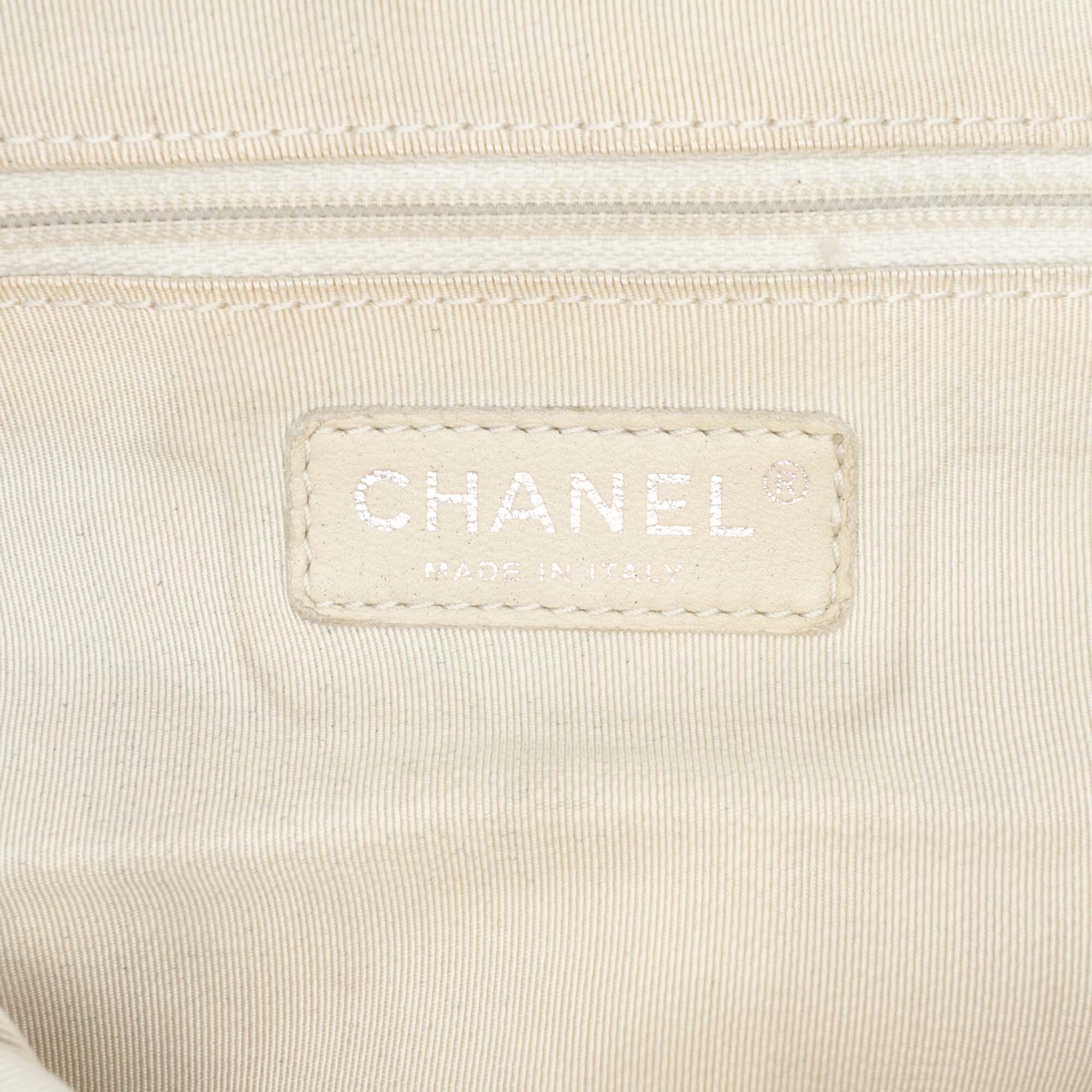 Chain Around Flap Bag Quilted Leather Large