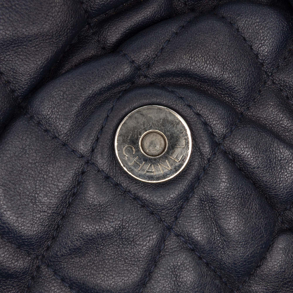 Chain Around Flap Bag Quilted Leather Large