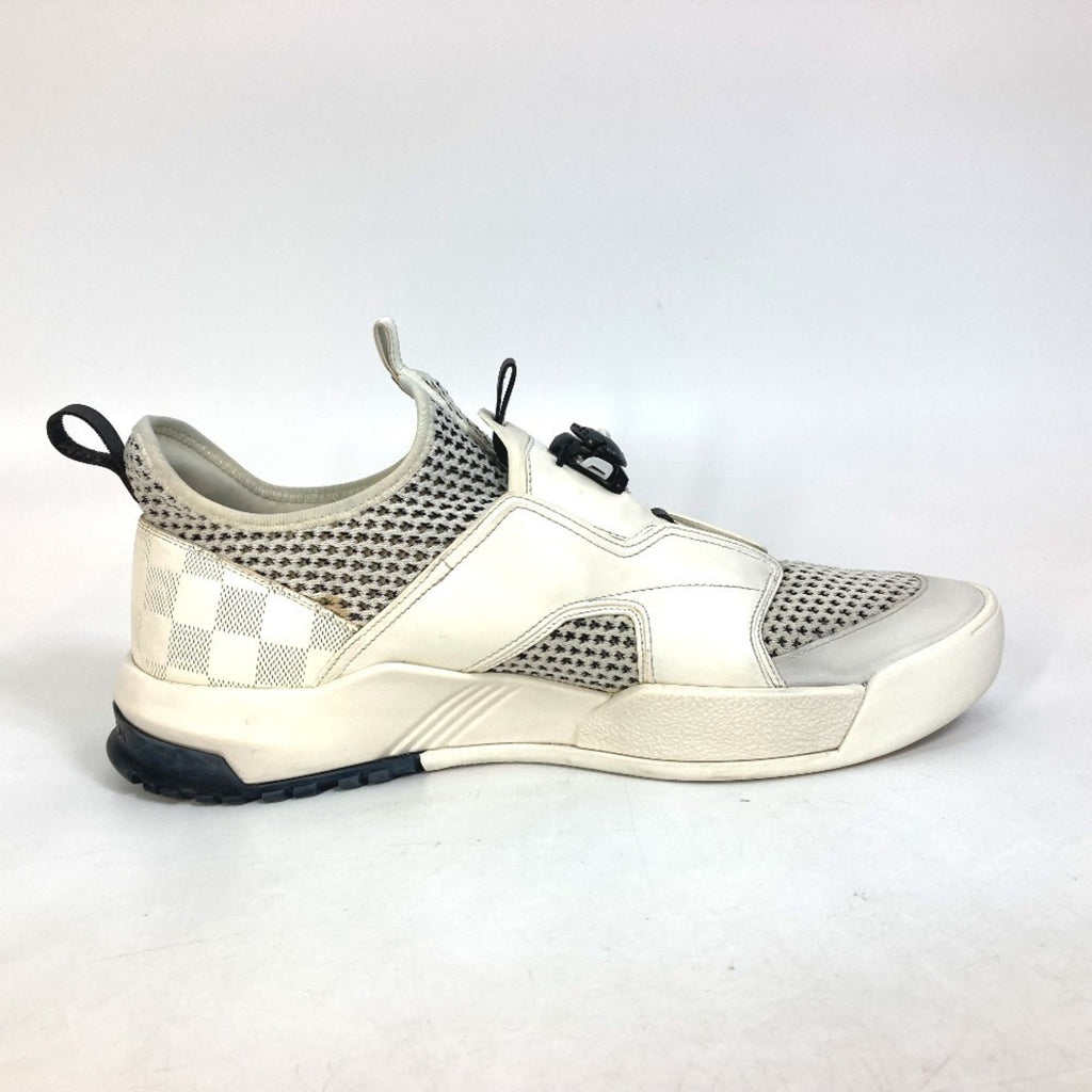 Louis Vuitton Black White Sneakers (Pre-Owned)