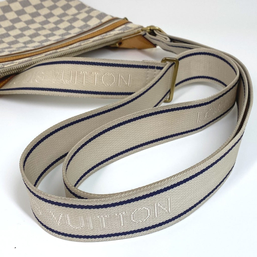 Louis Vuitton Damier Azur Azur White Damier Azur Pochette Shoulder Bag (Pre-Owned)