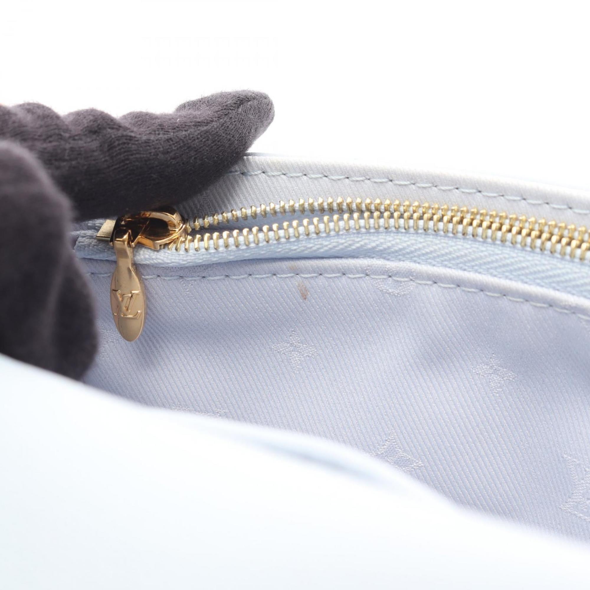 Louis Vuitton Blue Leather Shoulder Bag (Pre-Owned)