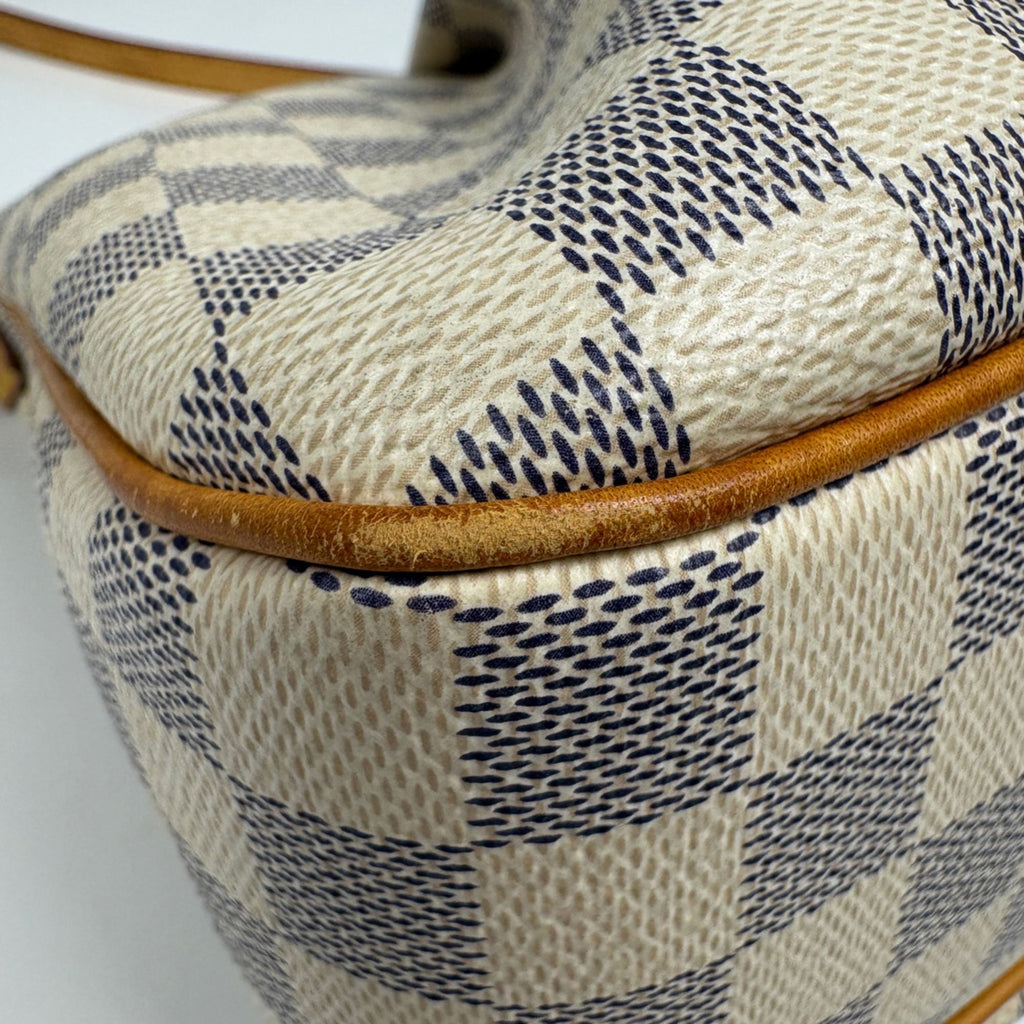 Louis Vuitton White Damier Azur Shoulder Bag (Pre-Owned)