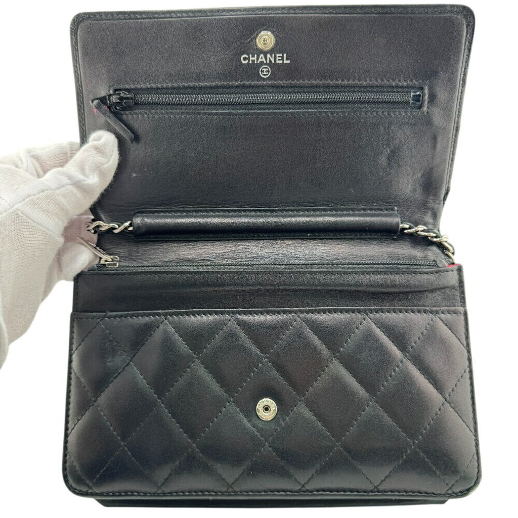 Cambon Wallet on Chain Quilted Leather