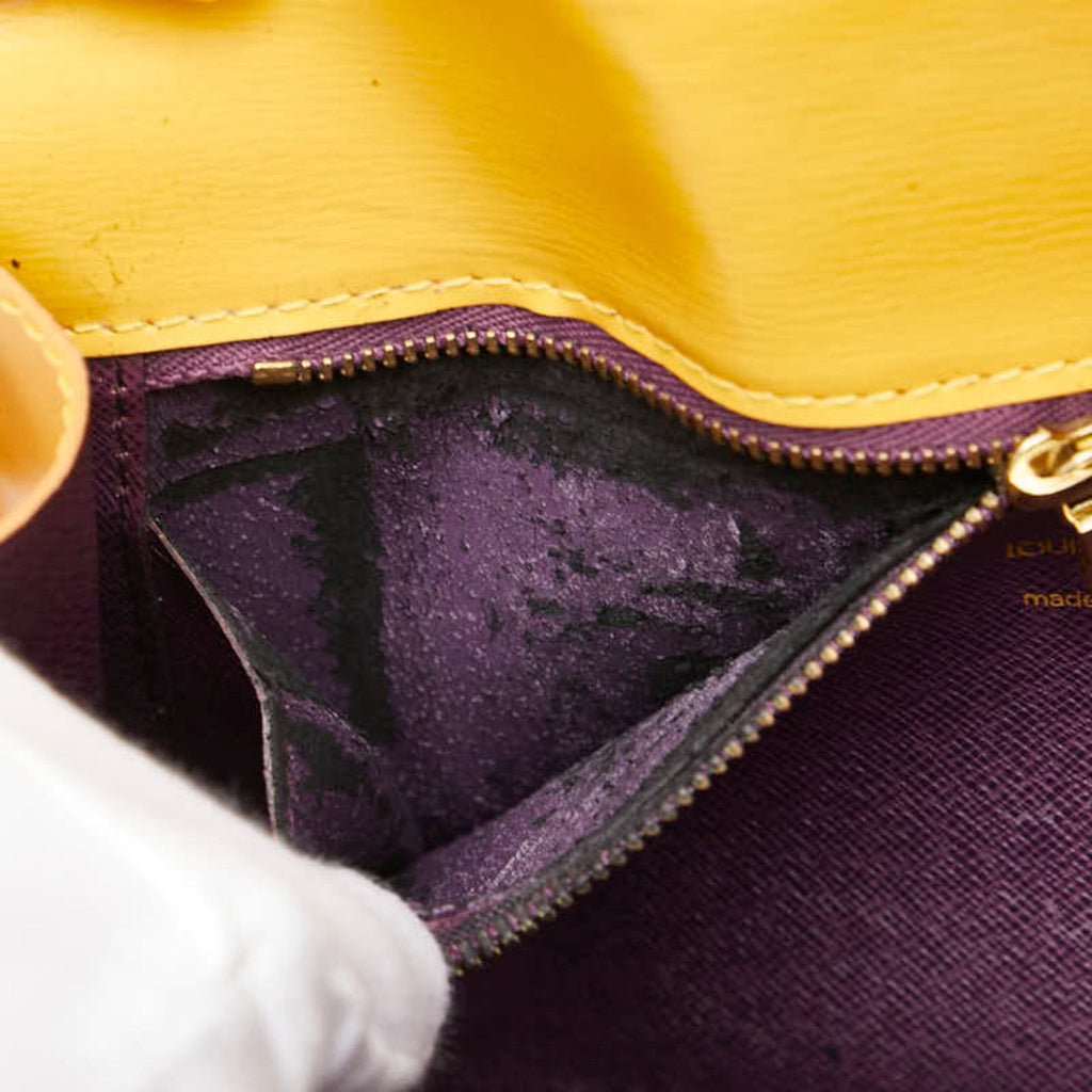 Louis Vuitton Yellow Leather Shoulder Bag (Pre-Owned)