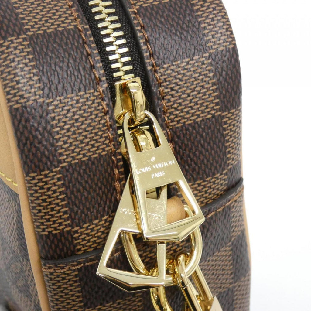 Louis Vuitton Brown Coated Canvas Shoulder Bag (Pre-Owned)