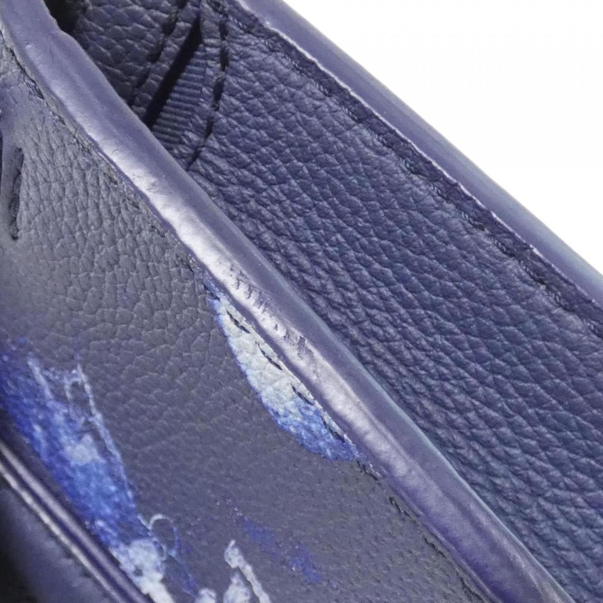 Louis Vuitton Blue Navy Leather Handbag (Pre-Owned)