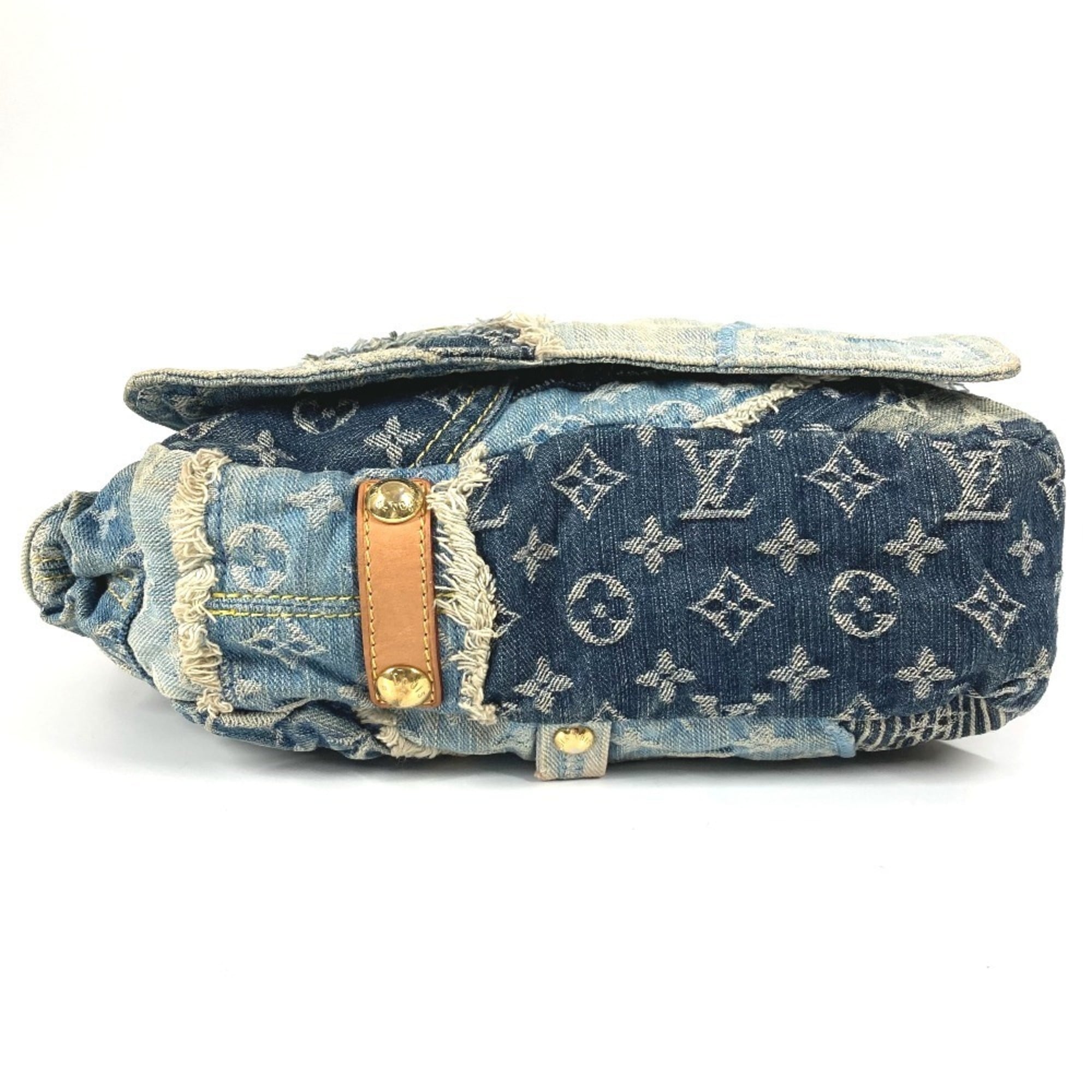 Louis Vuitton Monogram Denim Blue Monogram Denim Messenger Bag Shoulder Bag (Pre-Owned)