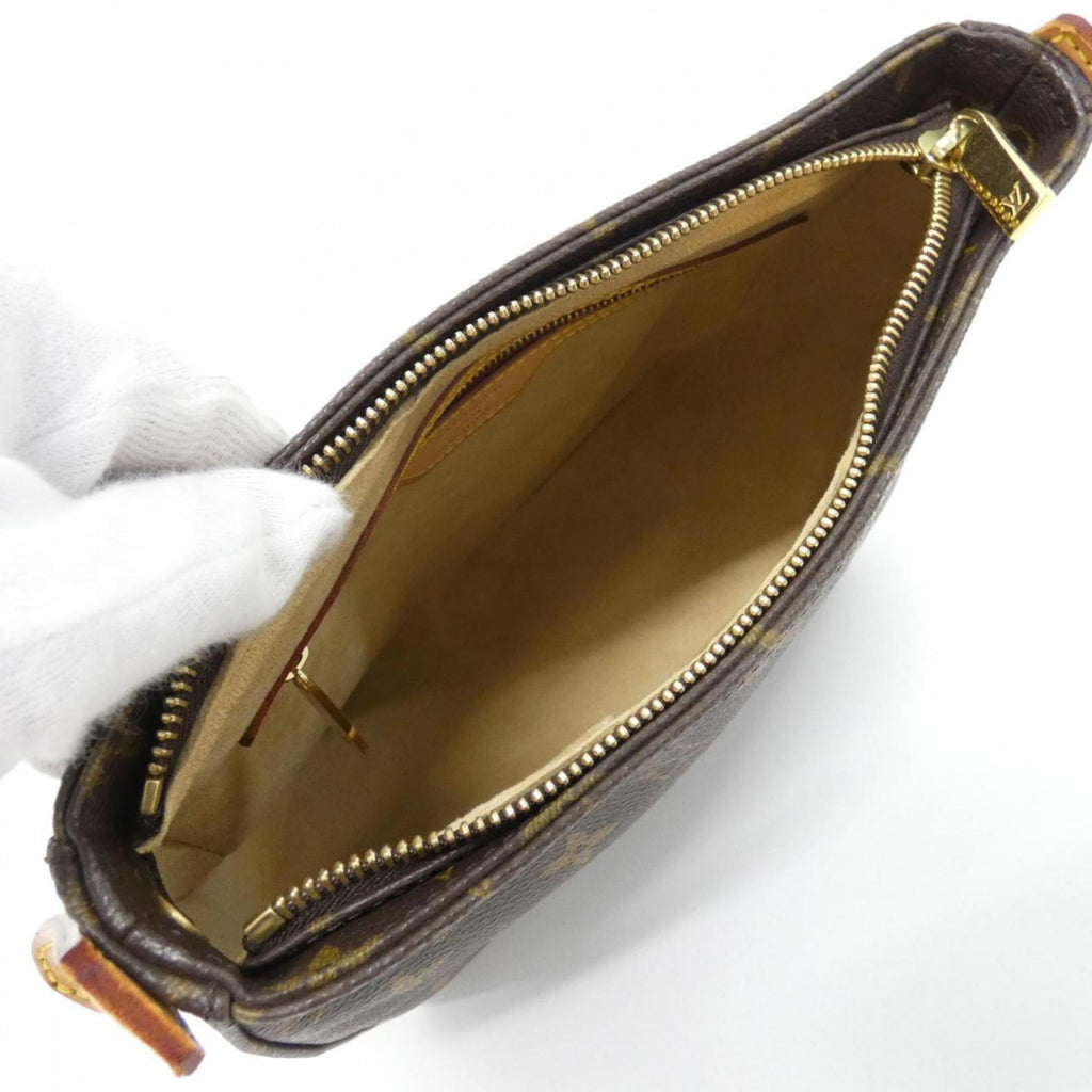 Louis Vuitton Marron Coated Canvas Shoulder Bag (Pre-Owned)