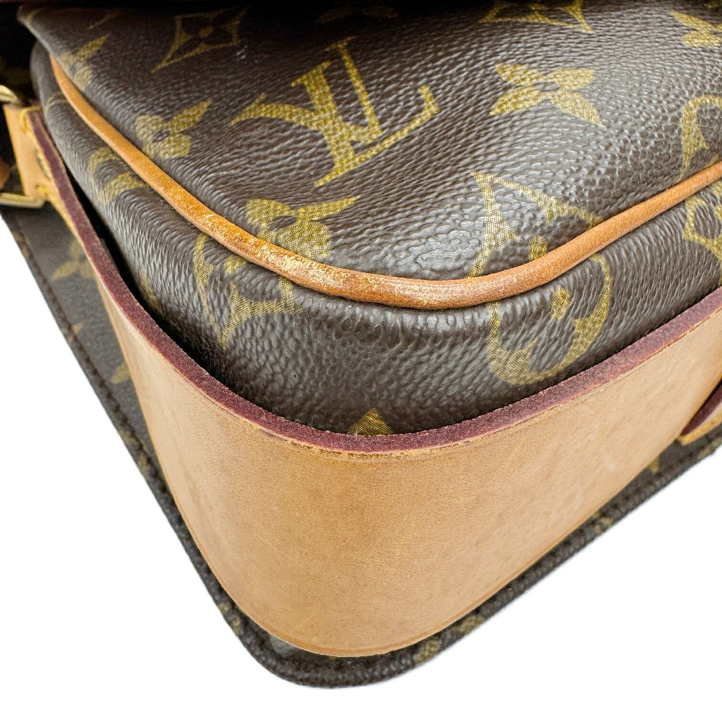 Louis Vuitton Brown Monogram Shoulder Bag (Pre-Owned)