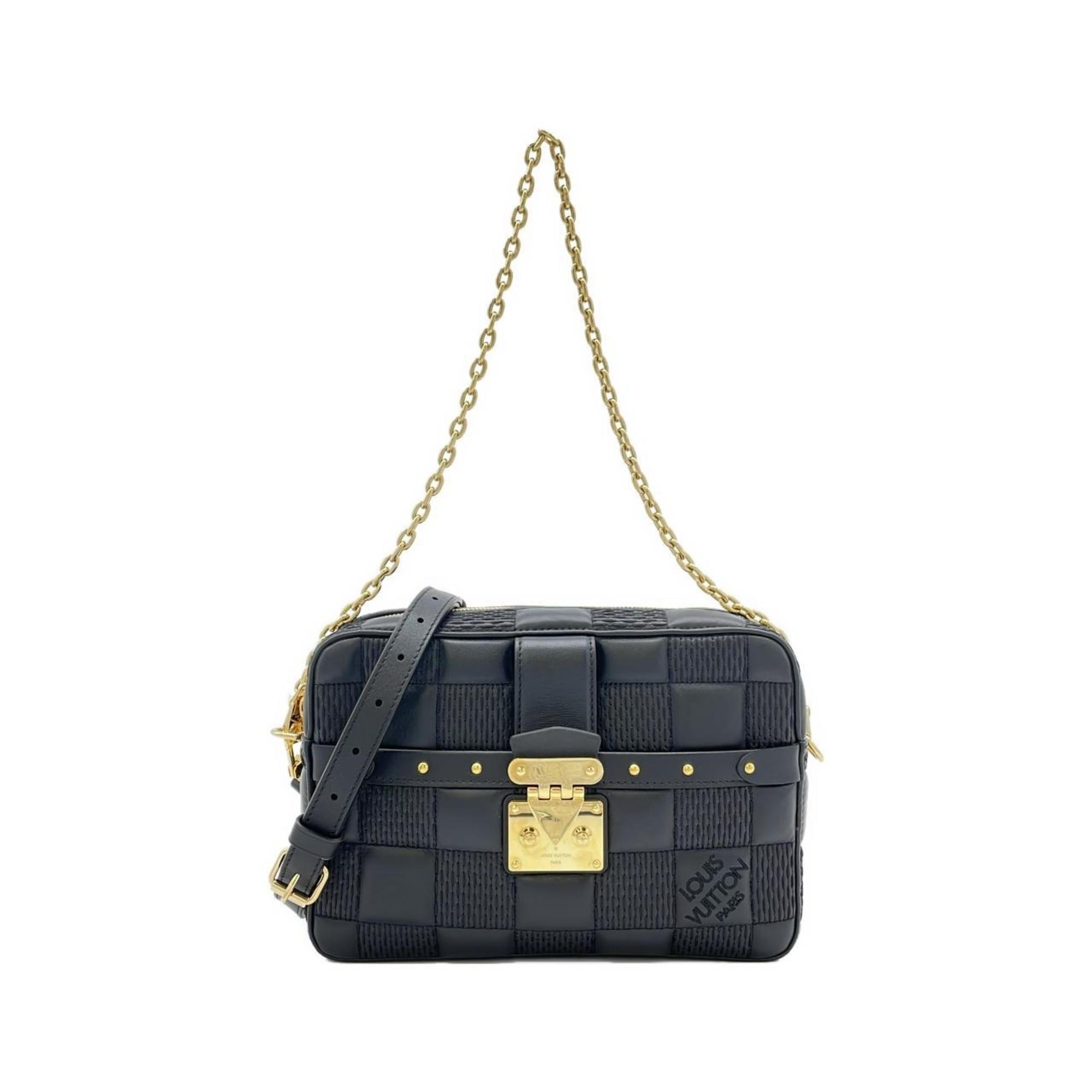 Louis Vuitton Black Leather Shoulder Bag (Pre-Owned)