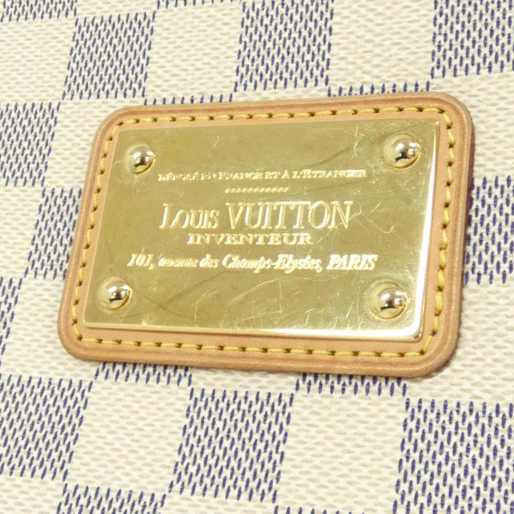Louis Vuitton Azur White Coated Canvas Shoulder Bag (Pre-Owned)