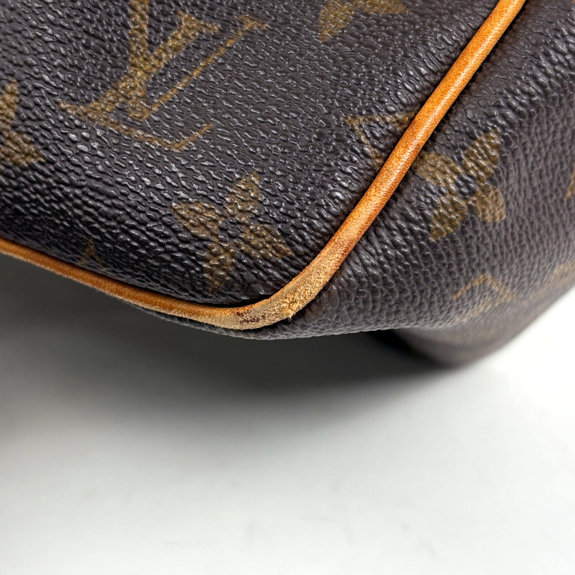 Louis Vuitton Brown Monogram Shoulder Bag Tote Bag (Pre-Owned)
