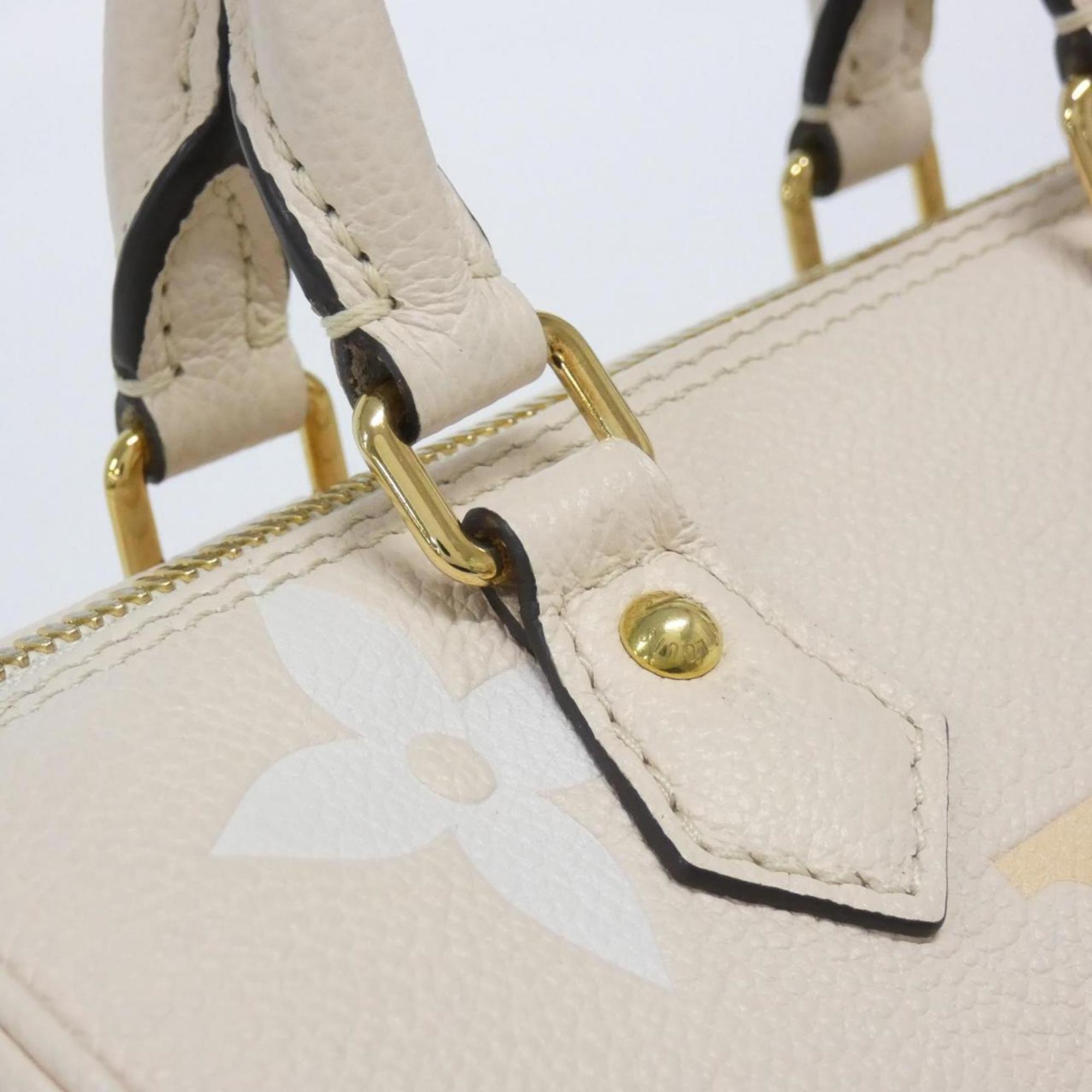 Louis Vuitton Cream Saffron White Leather Shoulder Bag (Pre-Owned)