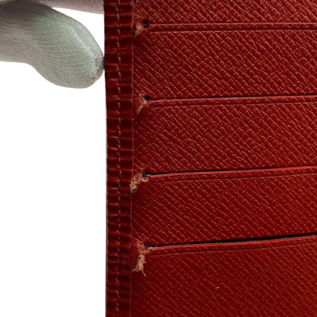 Louis Vuitton Castilian Red Red Color Leather Wallet (Bi-Fold) (Pre-Owned)