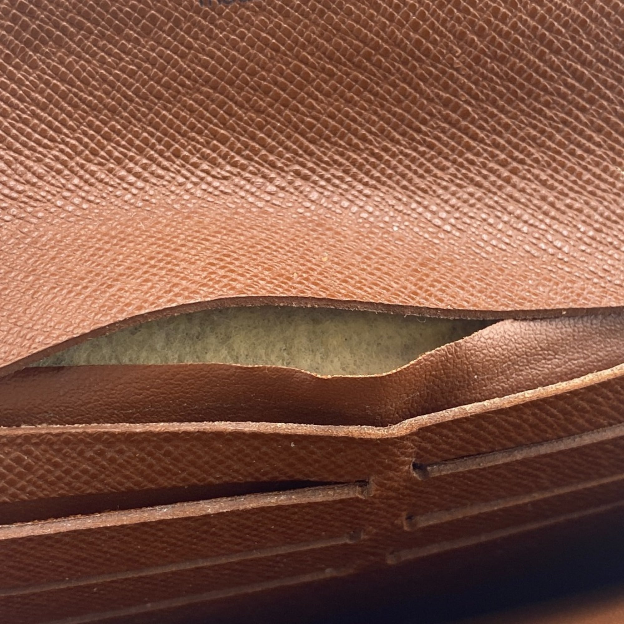 Louis Vuitton Monogram Brown Monogram Long Wallet (Bi-Fold) (Pre-Owned)