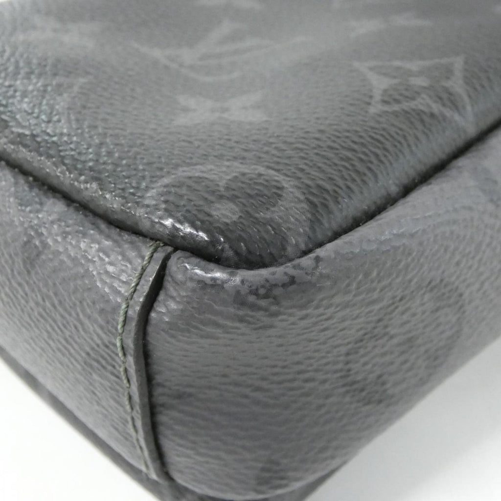 Louis Vuitton Black Coated Canvas Handbag Pouch Shoulder Bag (Pre-Owned)