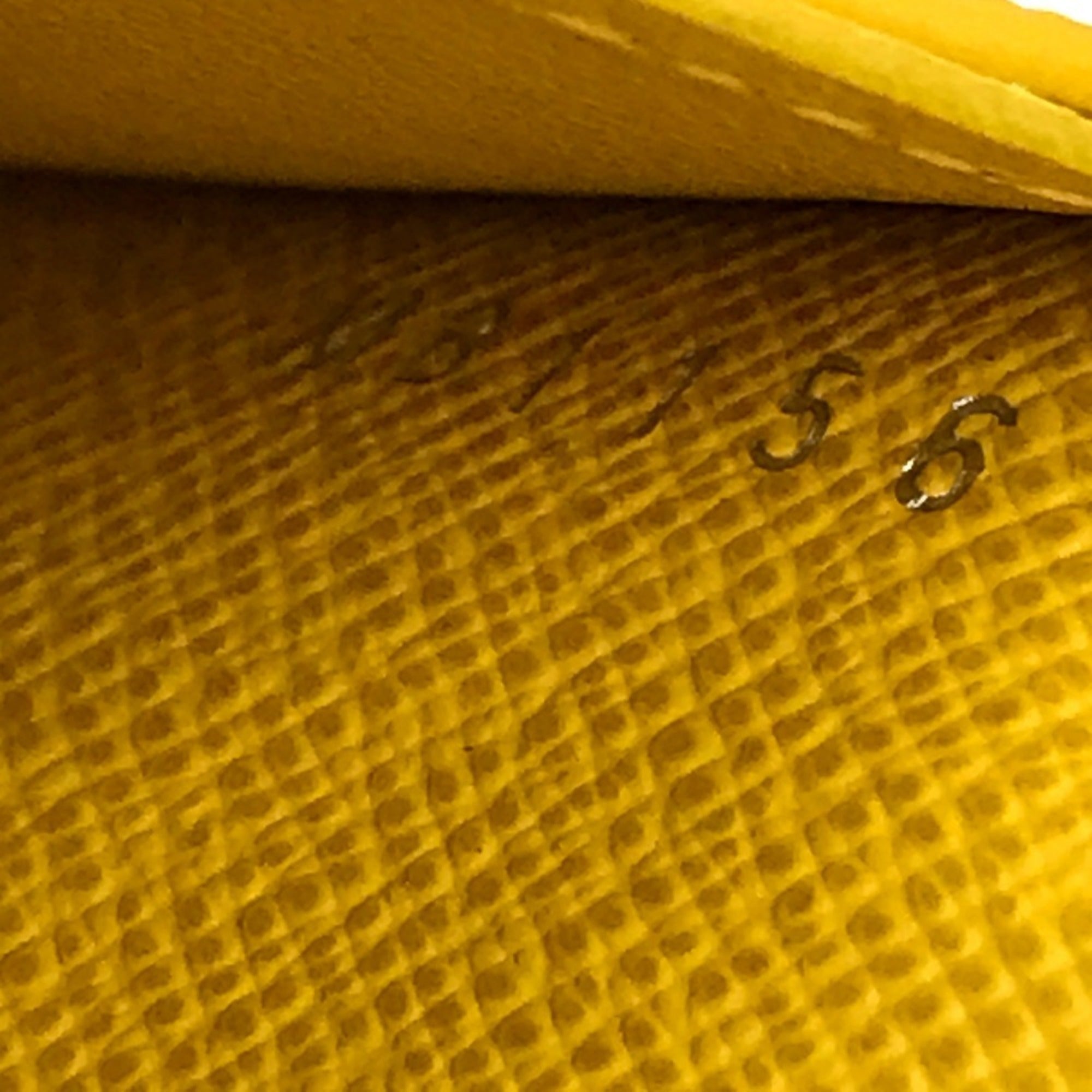 Louis Vuitton Taiga Jaune Yellow Taiga Leather Long Wallet (Bi-Fold) (Pre-Owned)
