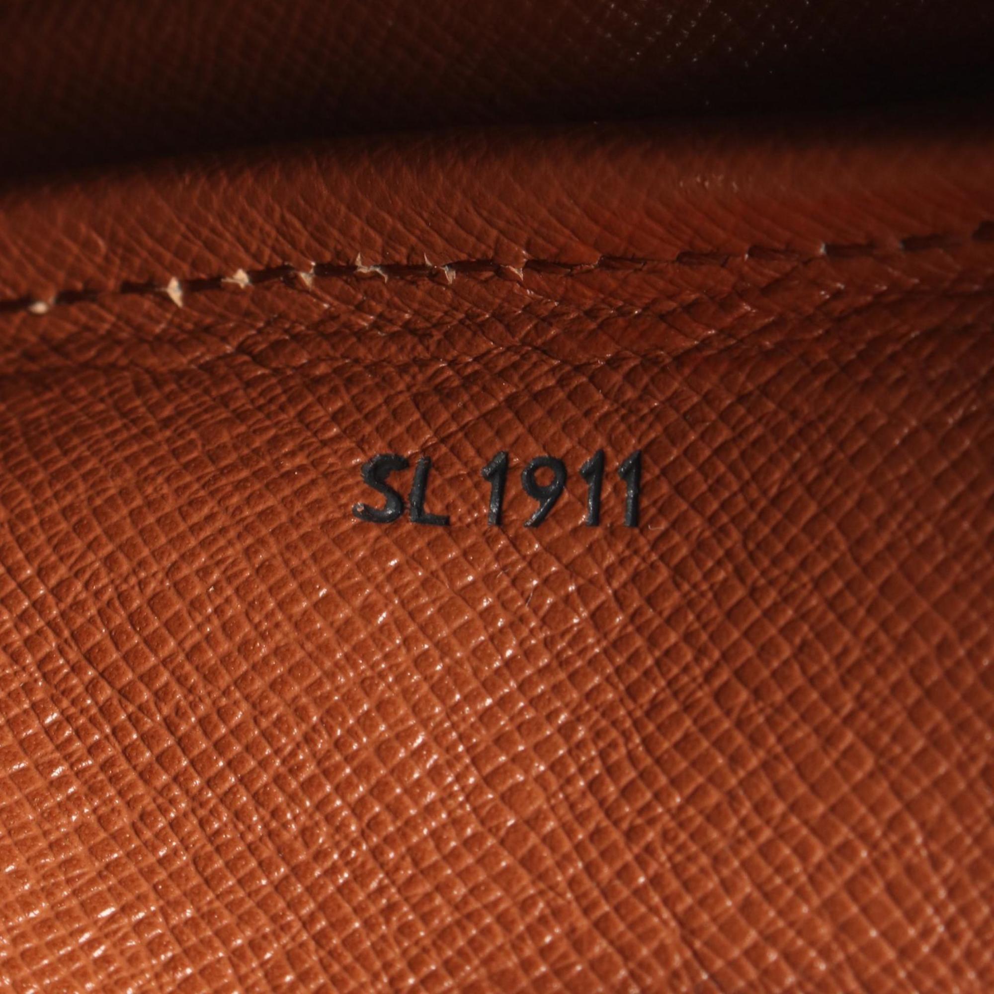 Louis Vuitton Brown Monogram Monogram Shoulder Bag (Pre-Owned)