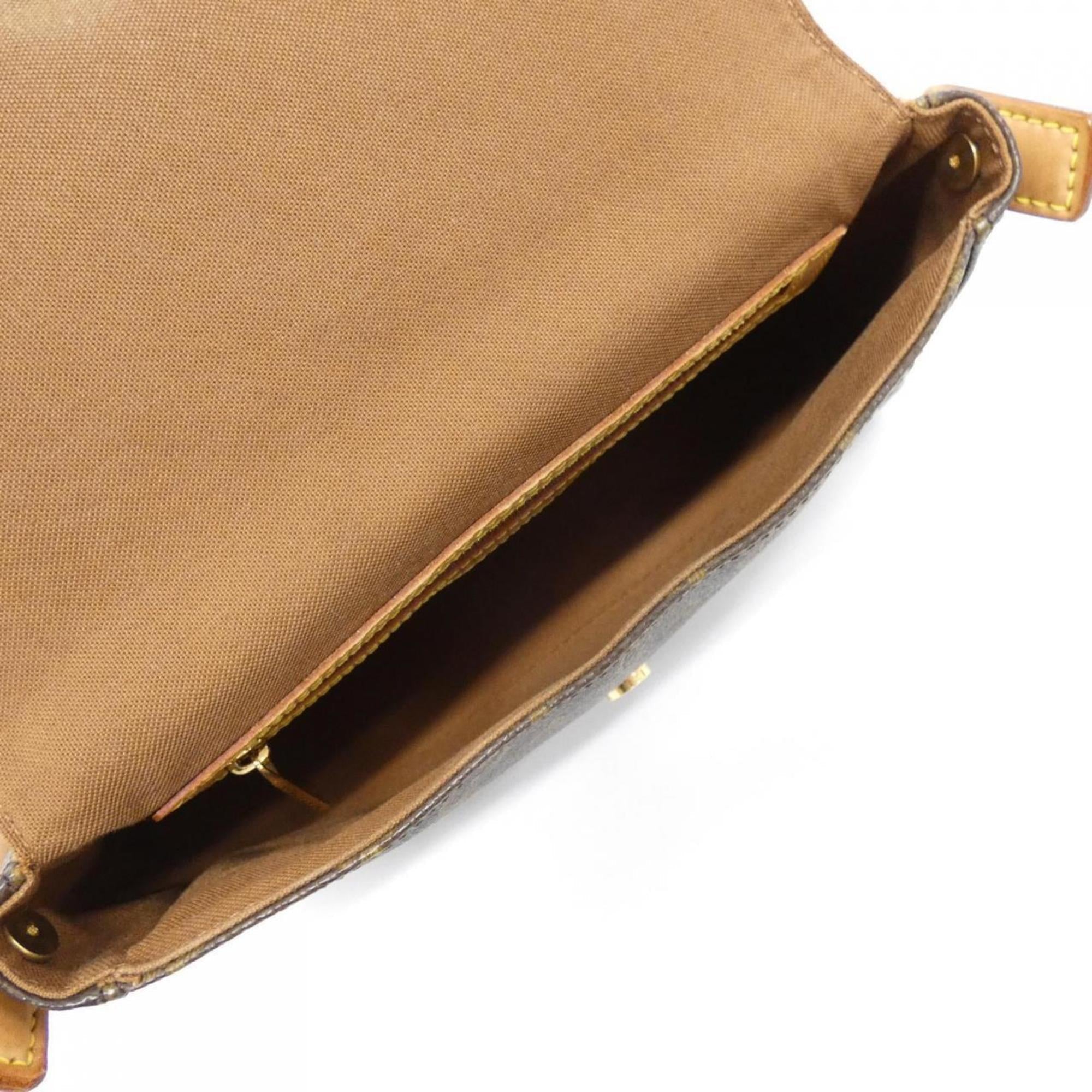 Louis Vuitton Marron Coated Canvas Shoulder Bag (Pre-Owned)