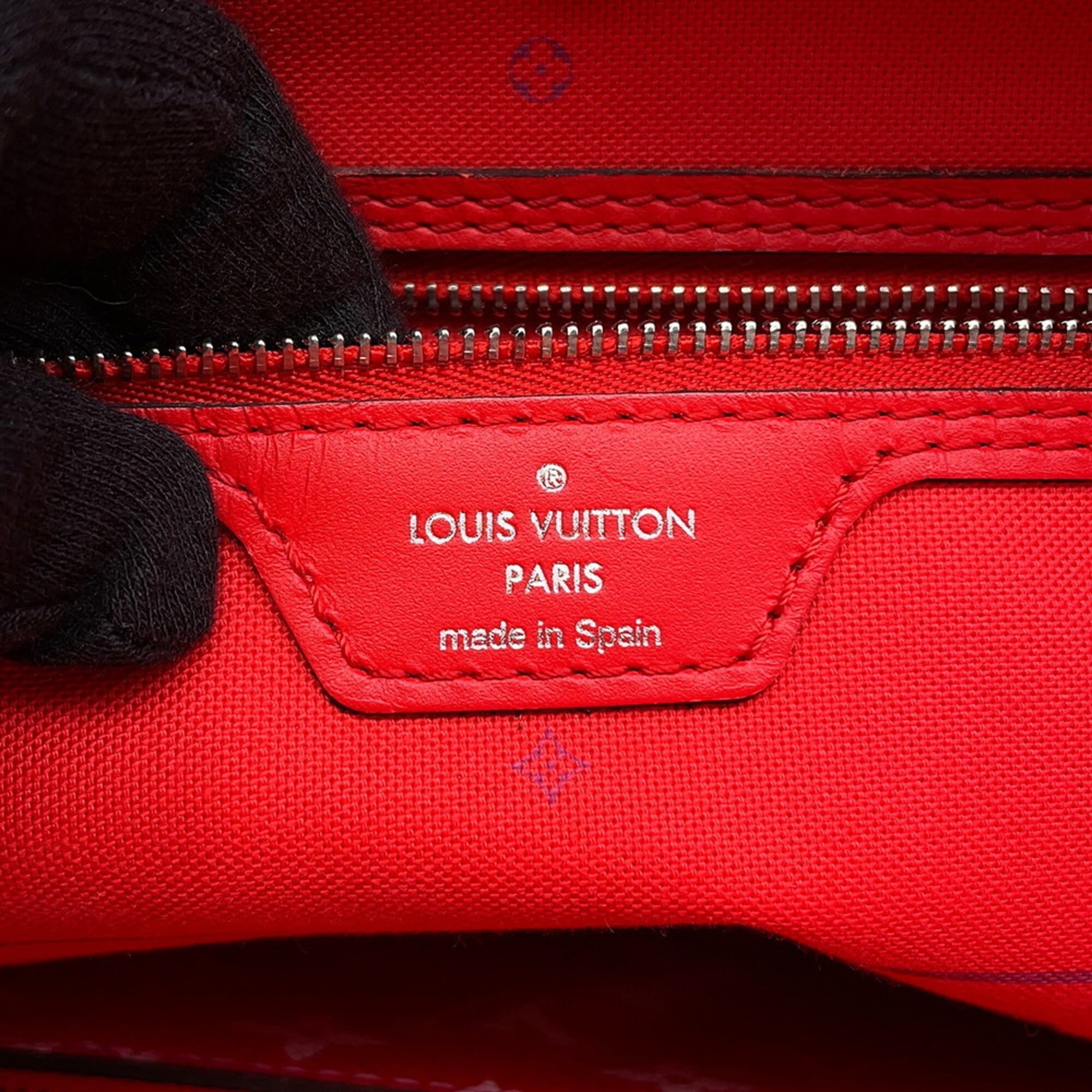 Louis Vuitton Rouge Monogram Tote Bag (Pre-Owned)