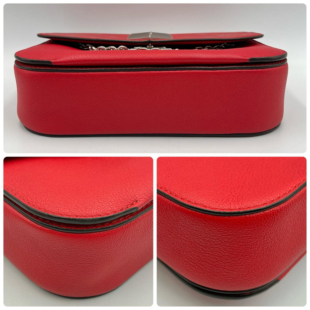 Louis Vuitton Red Color Leather Handbag Shoulder Bag (Pre-Owned)