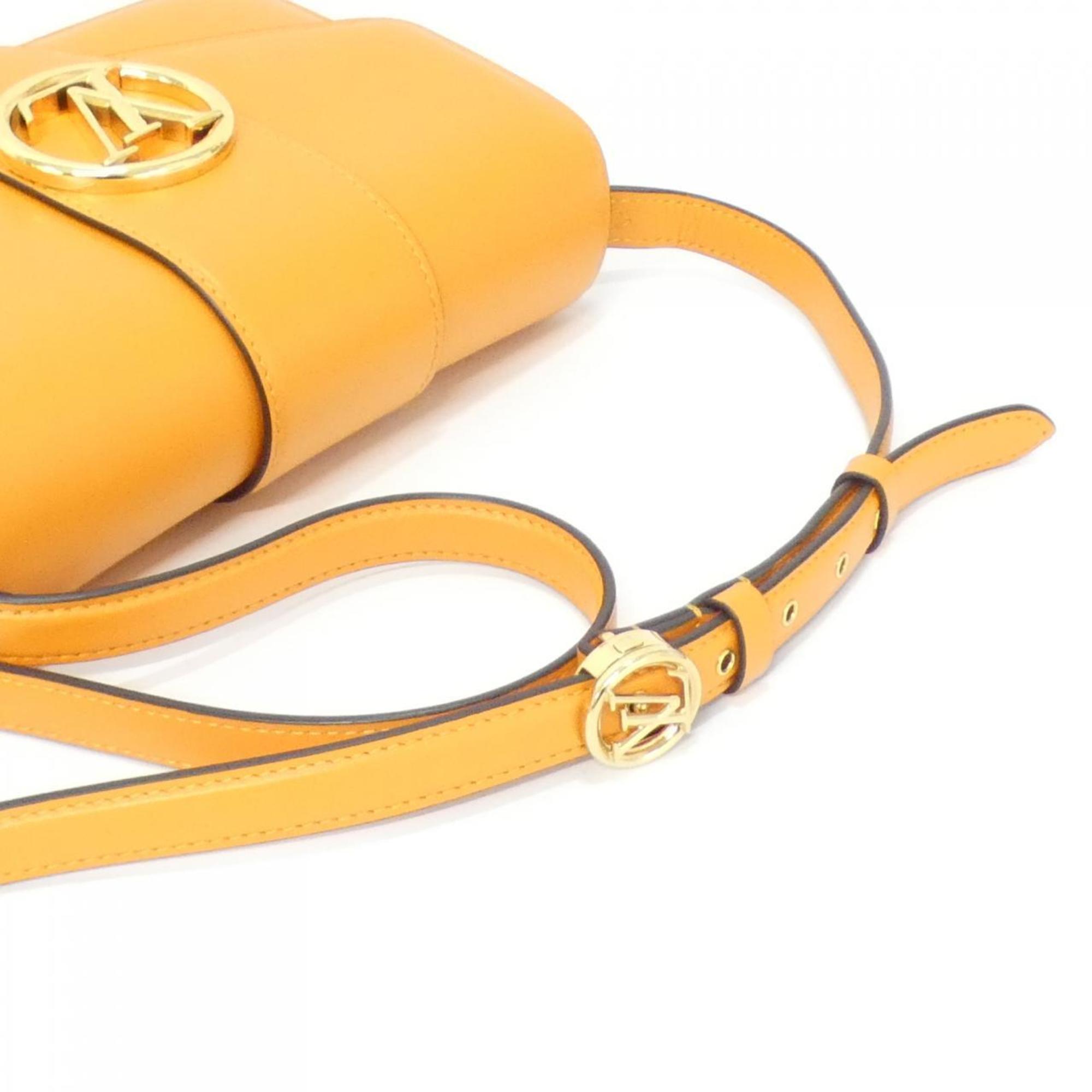 Louis Vuitton Orange Leather Shoulder Bag (Pre-Owned)
