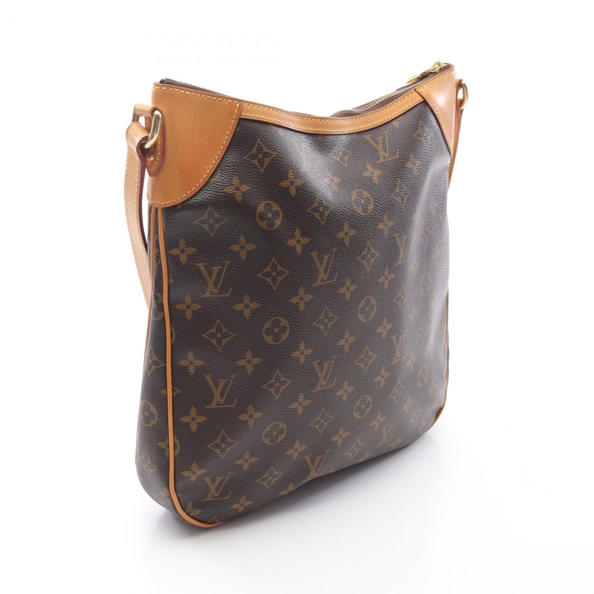 Louis Vuitton Brown Monogram Monogram Shoulder Bag (Pre-Owned)