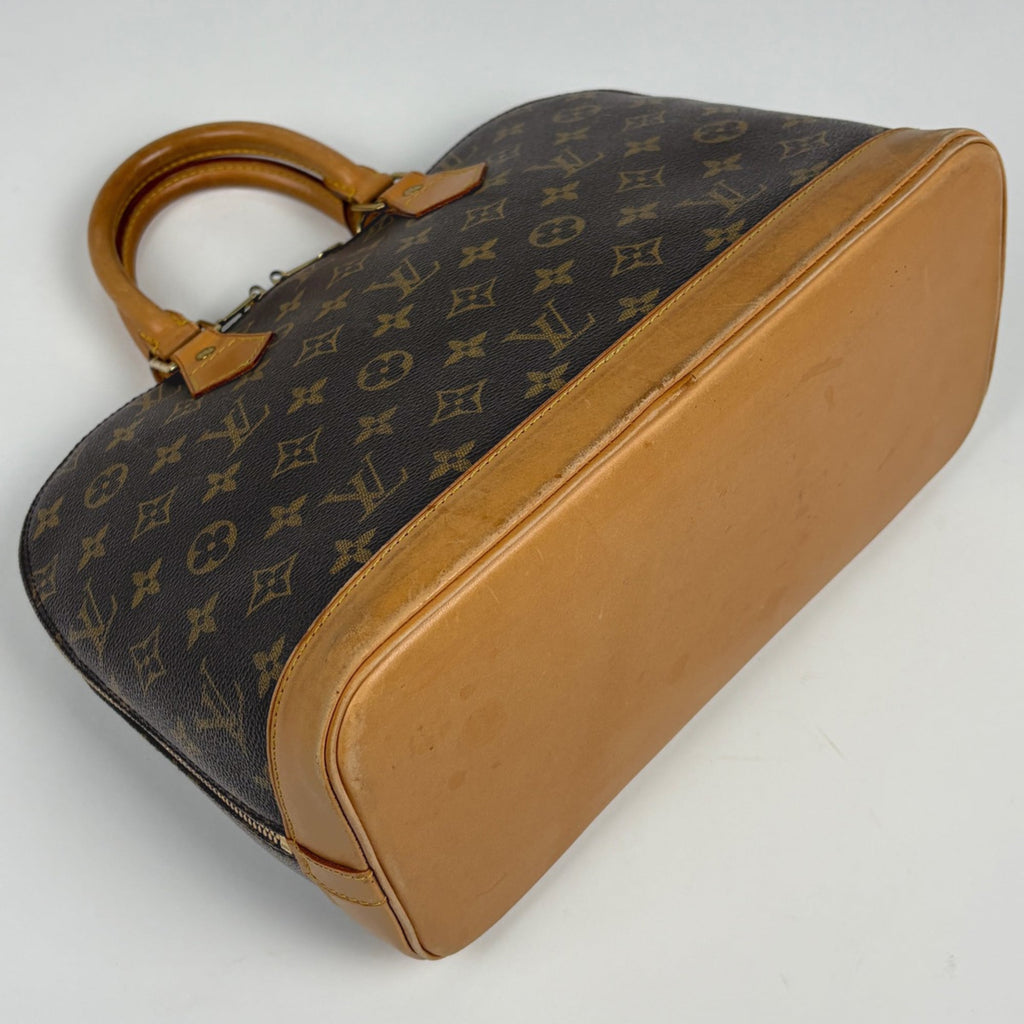 Louis Vuitton Brown Monogram Handbag (Pre-Owned)