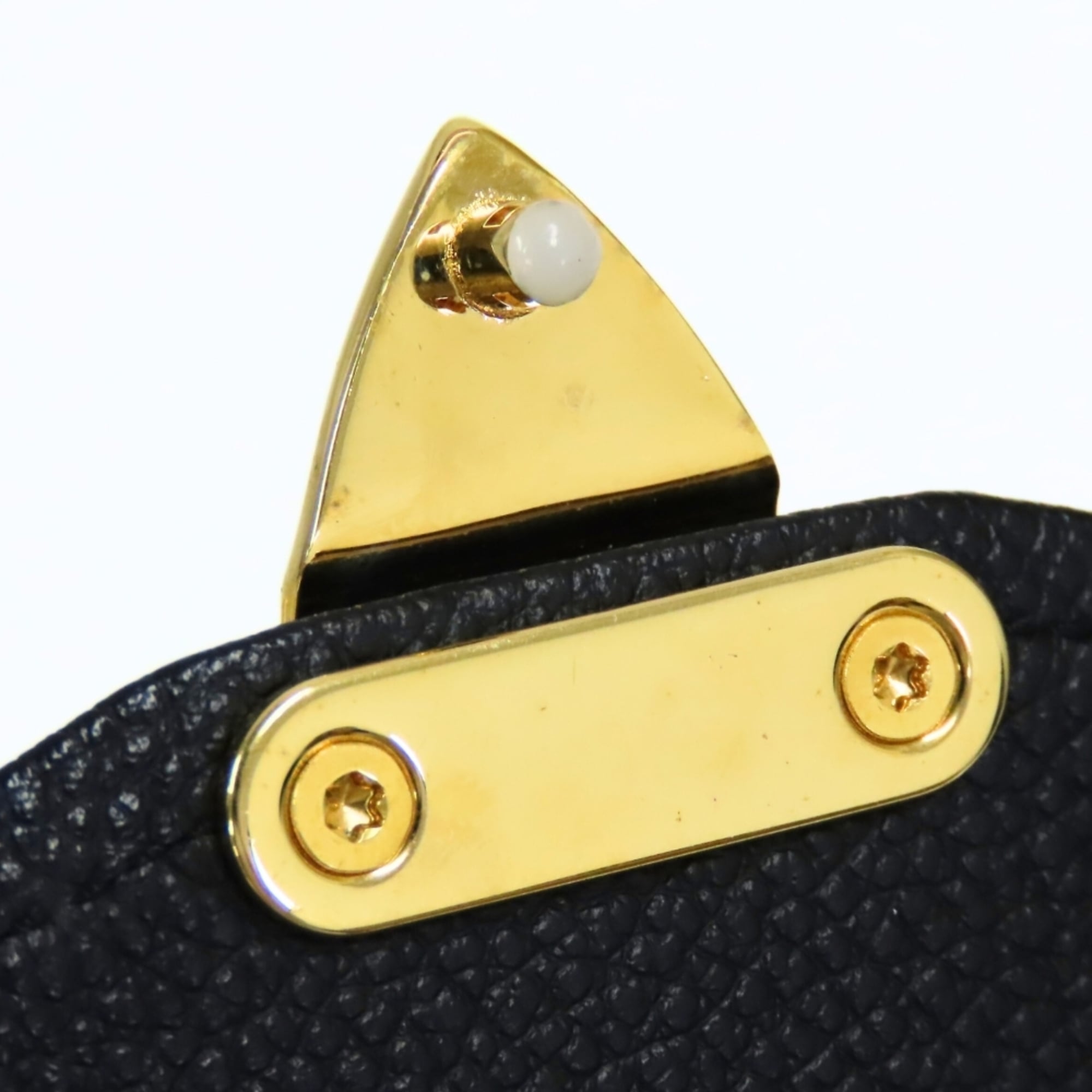 Louis Vuitton Noir Monogram Empreinte Pochette Shoulder Bag (Pre-Owned)