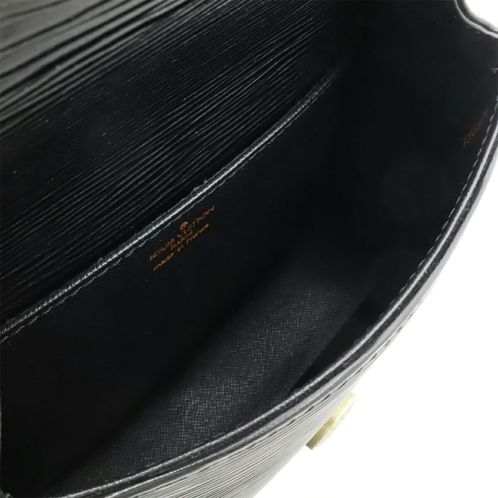 Louis Vuitton Epi Black Noir Epi Leather Pochette Shoulder Bag (Pre-Owned)