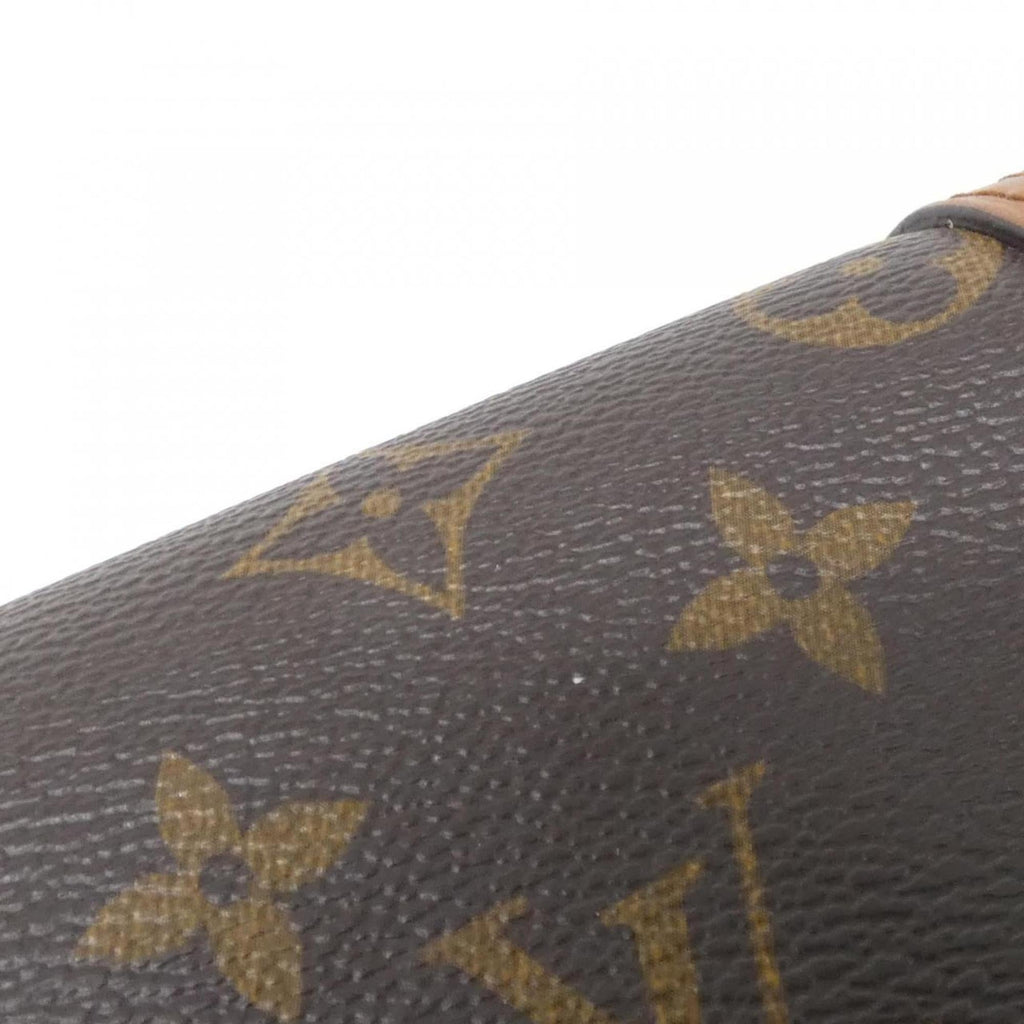 Louis Vuitton Marron Coated Canvas Shoulder Bag (Pre-Owned)