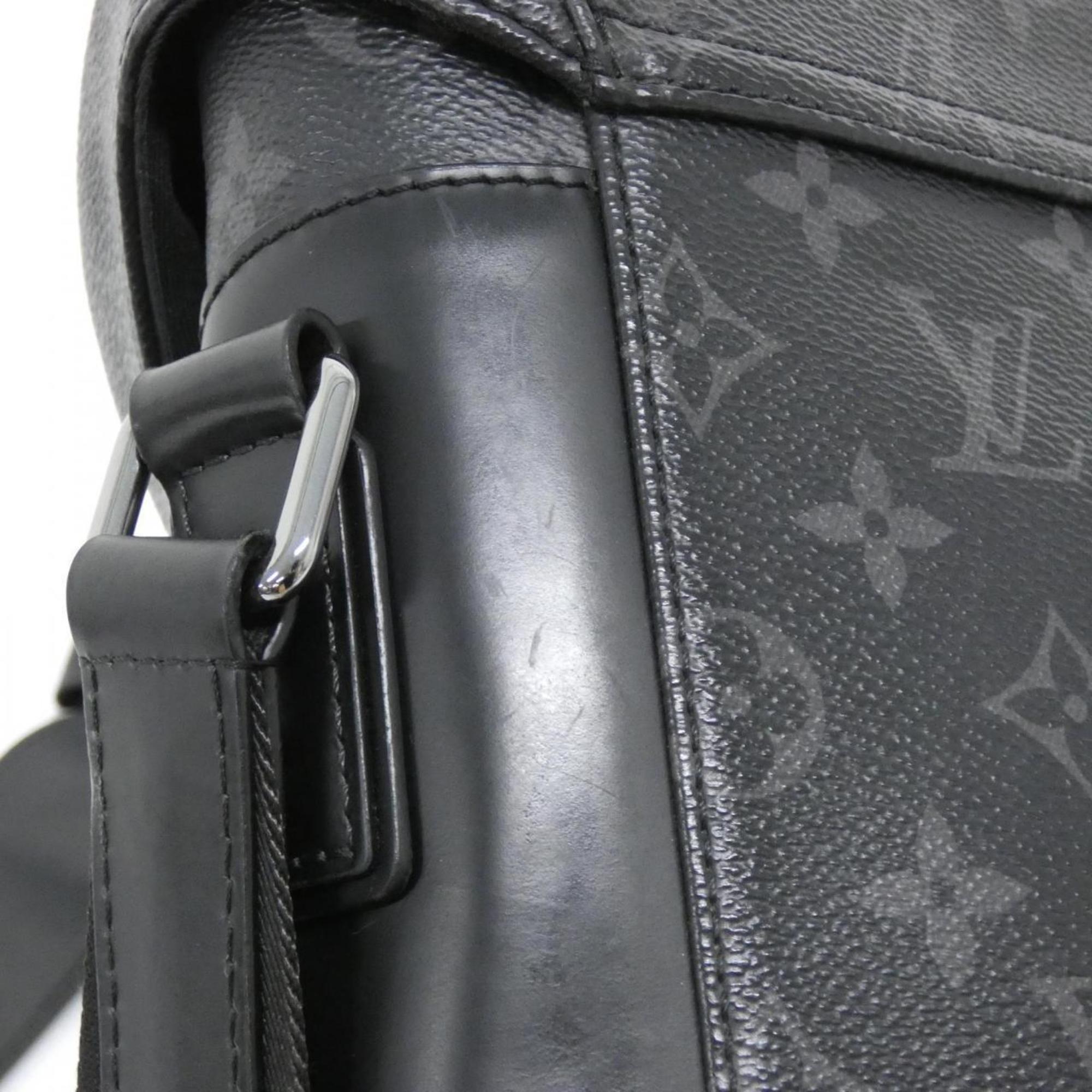 Louis Vuitton Black Coated Canvas Shoulder Bag (Pre-Owned)