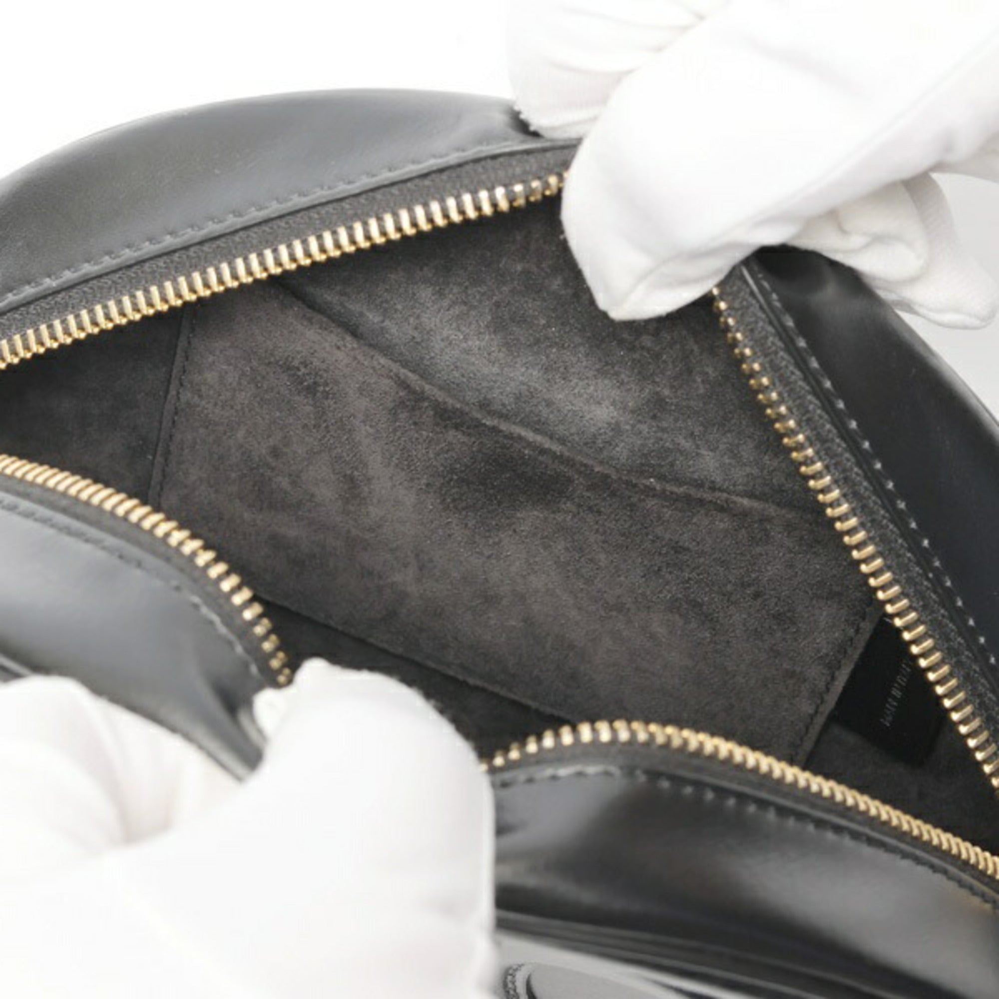 Triomphe Oval Crossbody Bag Leather