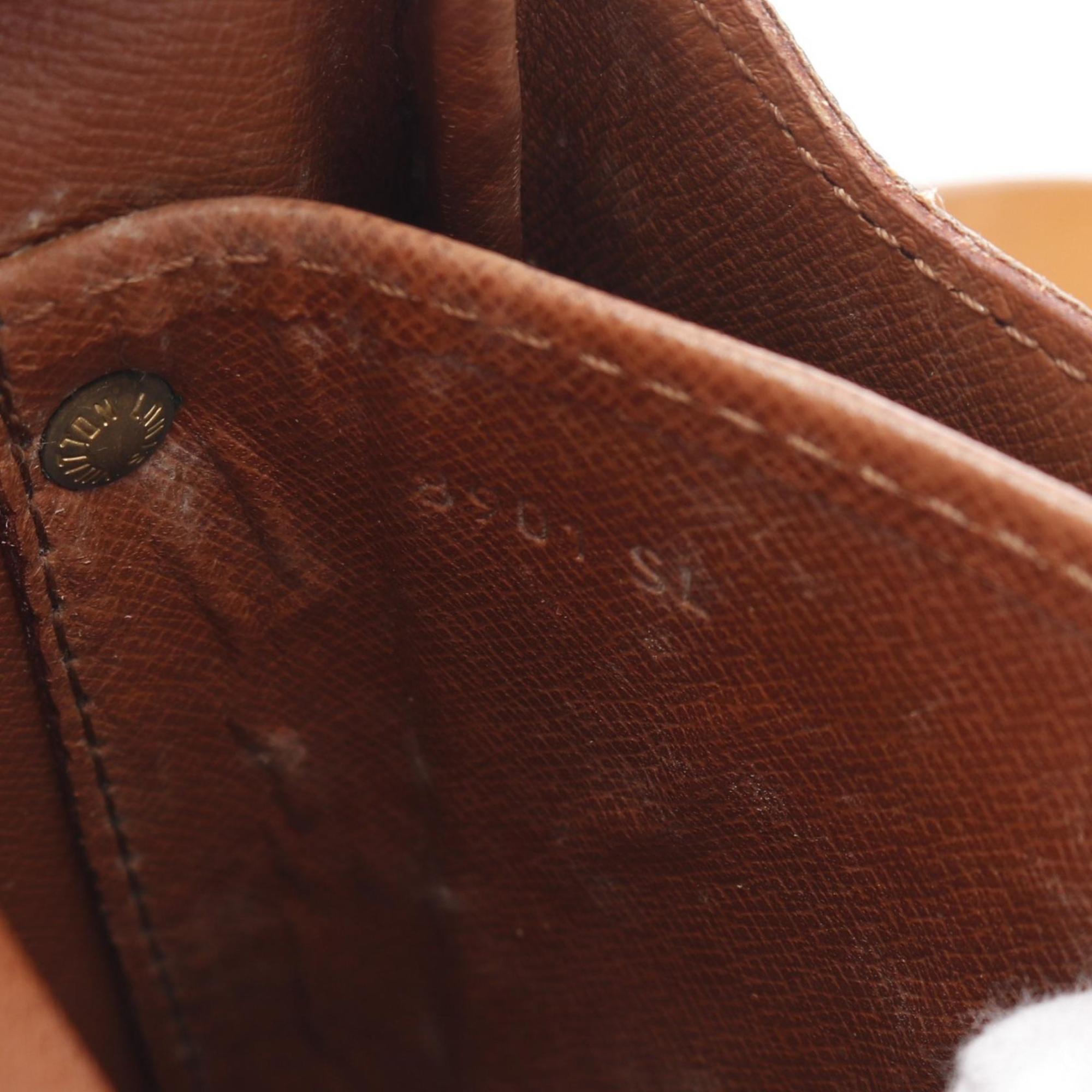Louis Vuitton Brown Monogram Monogram Shoulder Bag (Pre-Owned)