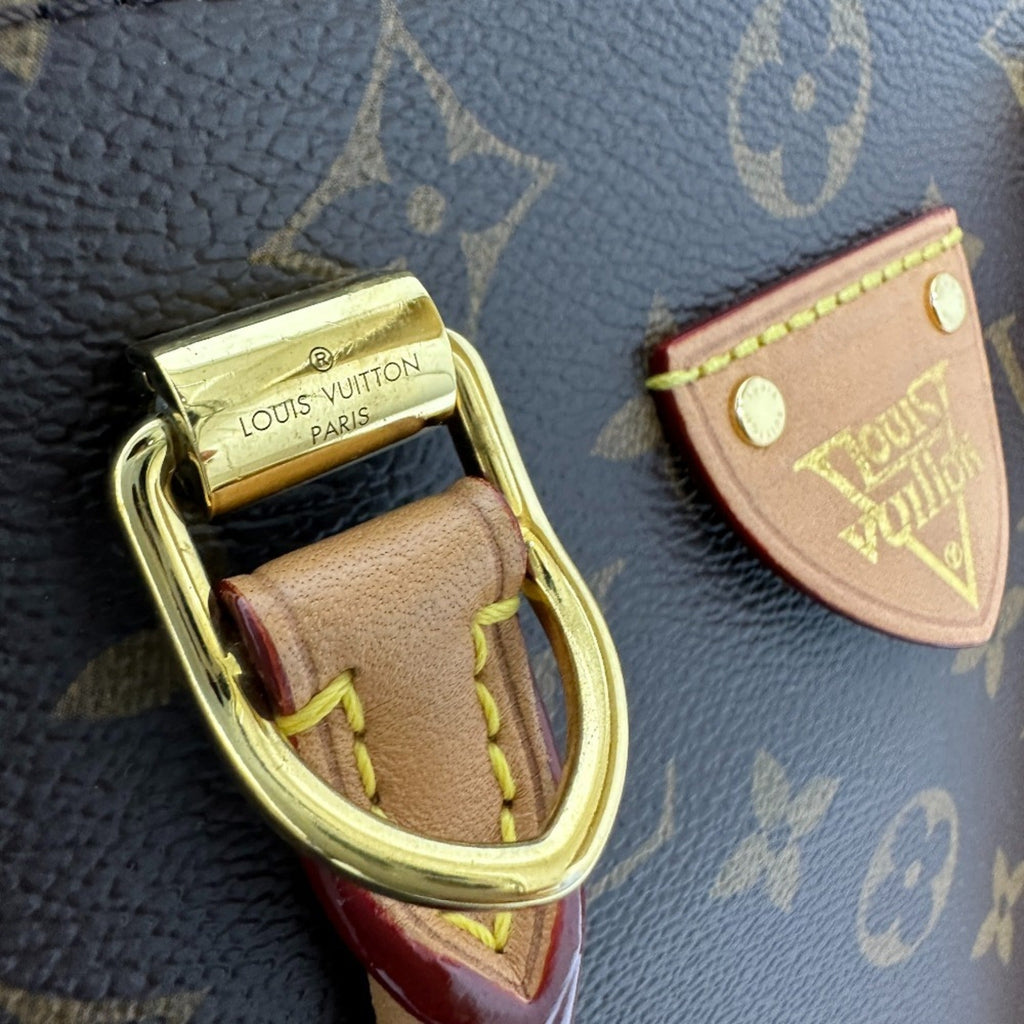 Louis Vuitton Brown Monogram Monogram Handbag Shoulder Bag (Pre-Owned)