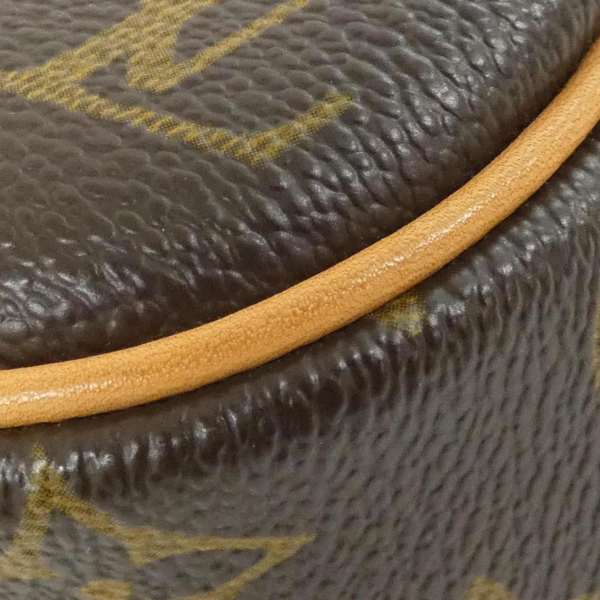 Louis Vuitton Marron Coated Canvas Handbag (Pre-Owned)