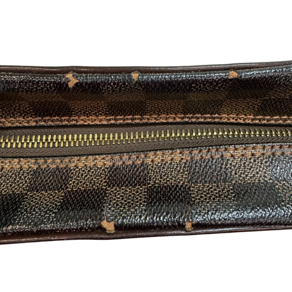Louis Vuitton Damier Brown Leather Clutch Bag (Pre-Owned)