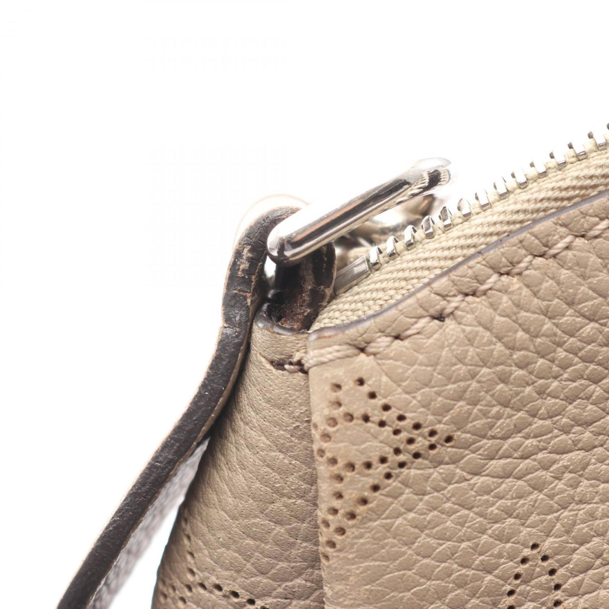 Louis Vuitton Beige Leather Handbag (Pre-Owned)