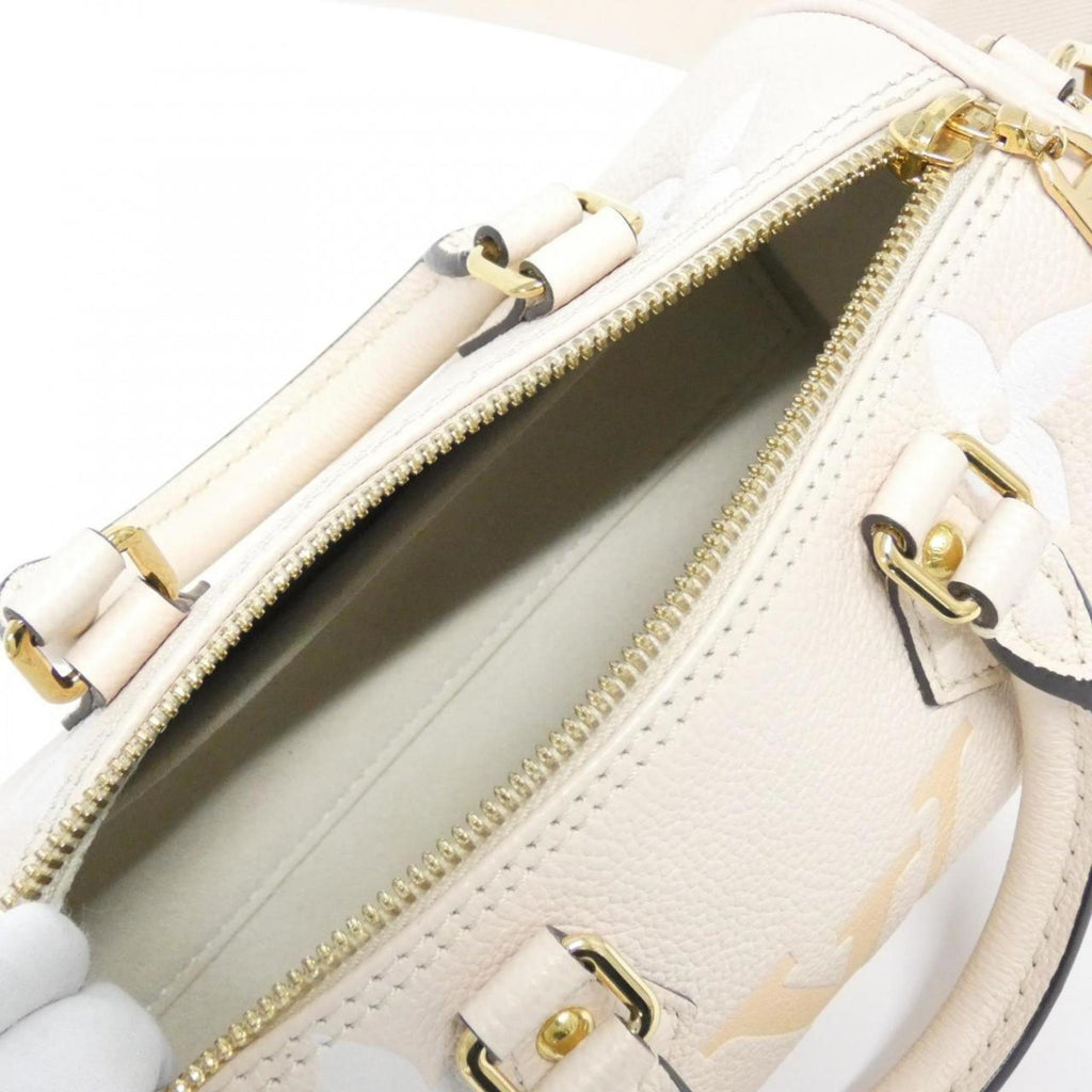 Louis Vuitton Cream Saffron White Leather Shoulder Bag (Pre-Owned)