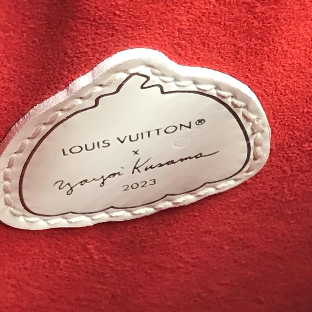 Louis Vuitton Red Color White Epi Leather Handbag Shoulder Bag (Pre-Owned)