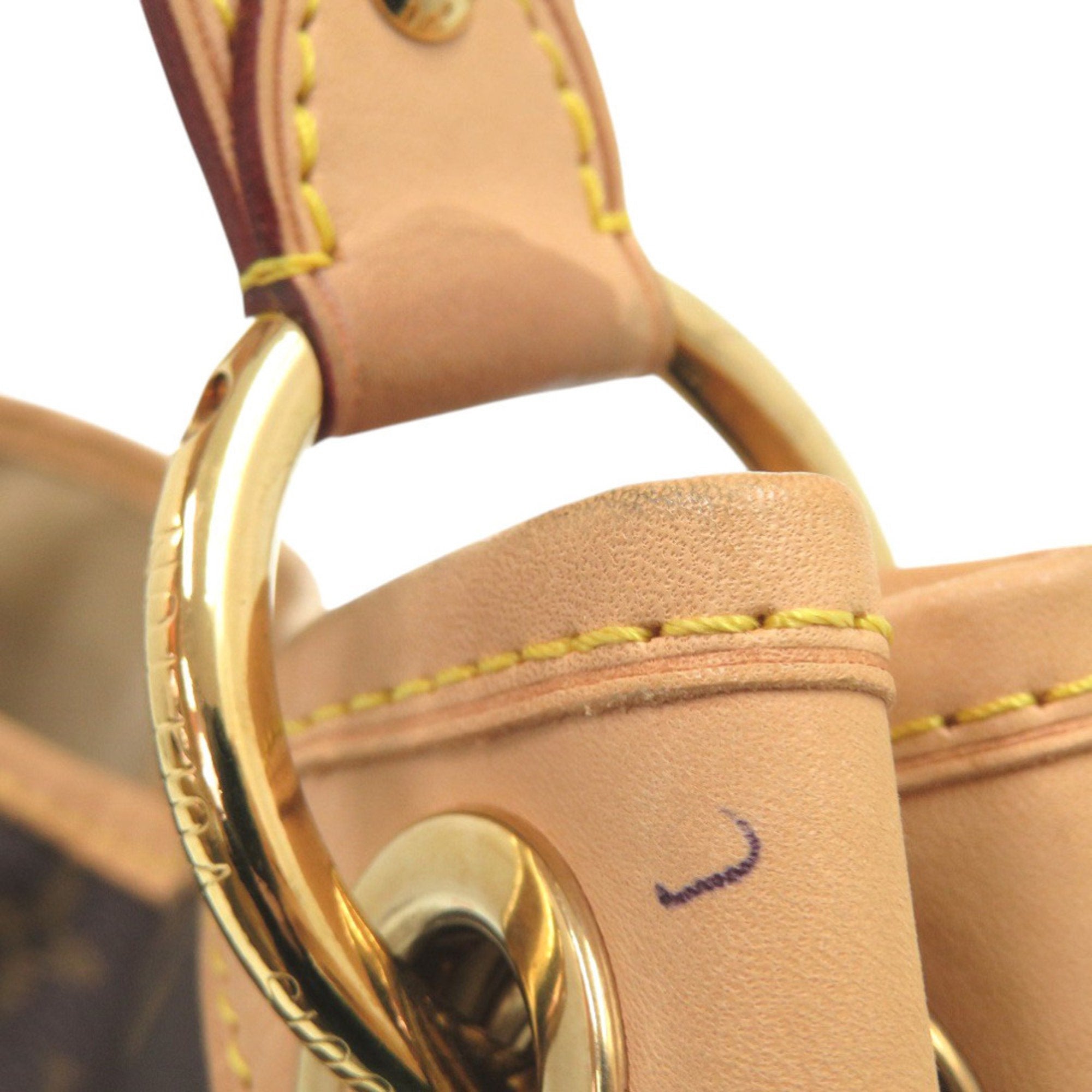 Louis Vuitton Brown Monogram Canvas Shoulder Bag (Pre-Owned)