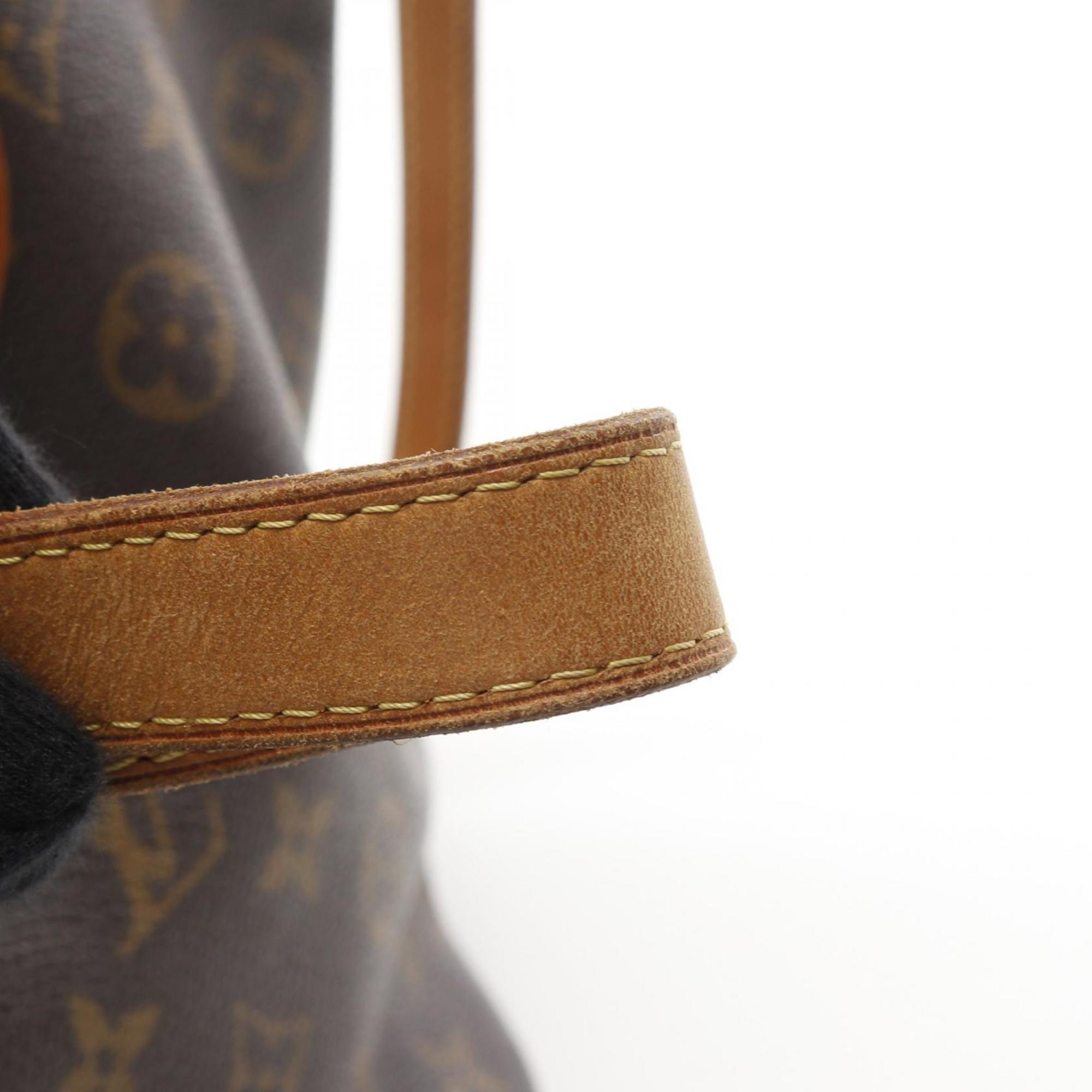 Louis Vuitton Brown Monogram Monogram Handbag (Pre-Owned)