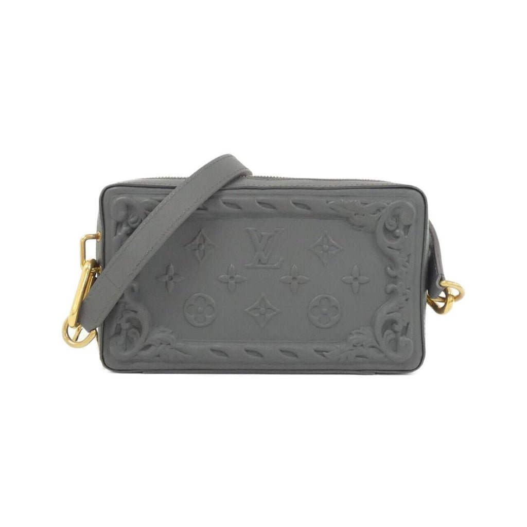 Louis Vuitton Gold Leather Shoulder Bag (Pre-Owned)