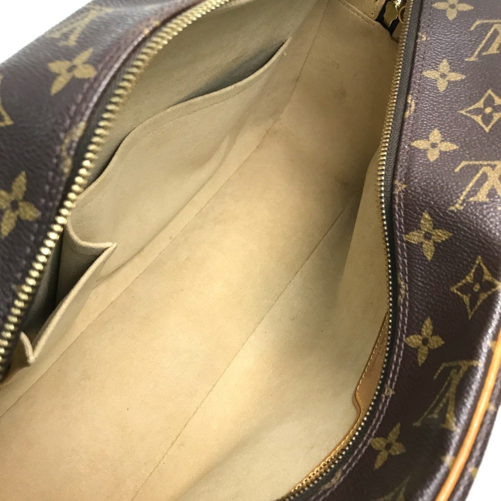 Louis Vuitton Monogram Brown Monogram Shoulder Bag (Pre-Owned)