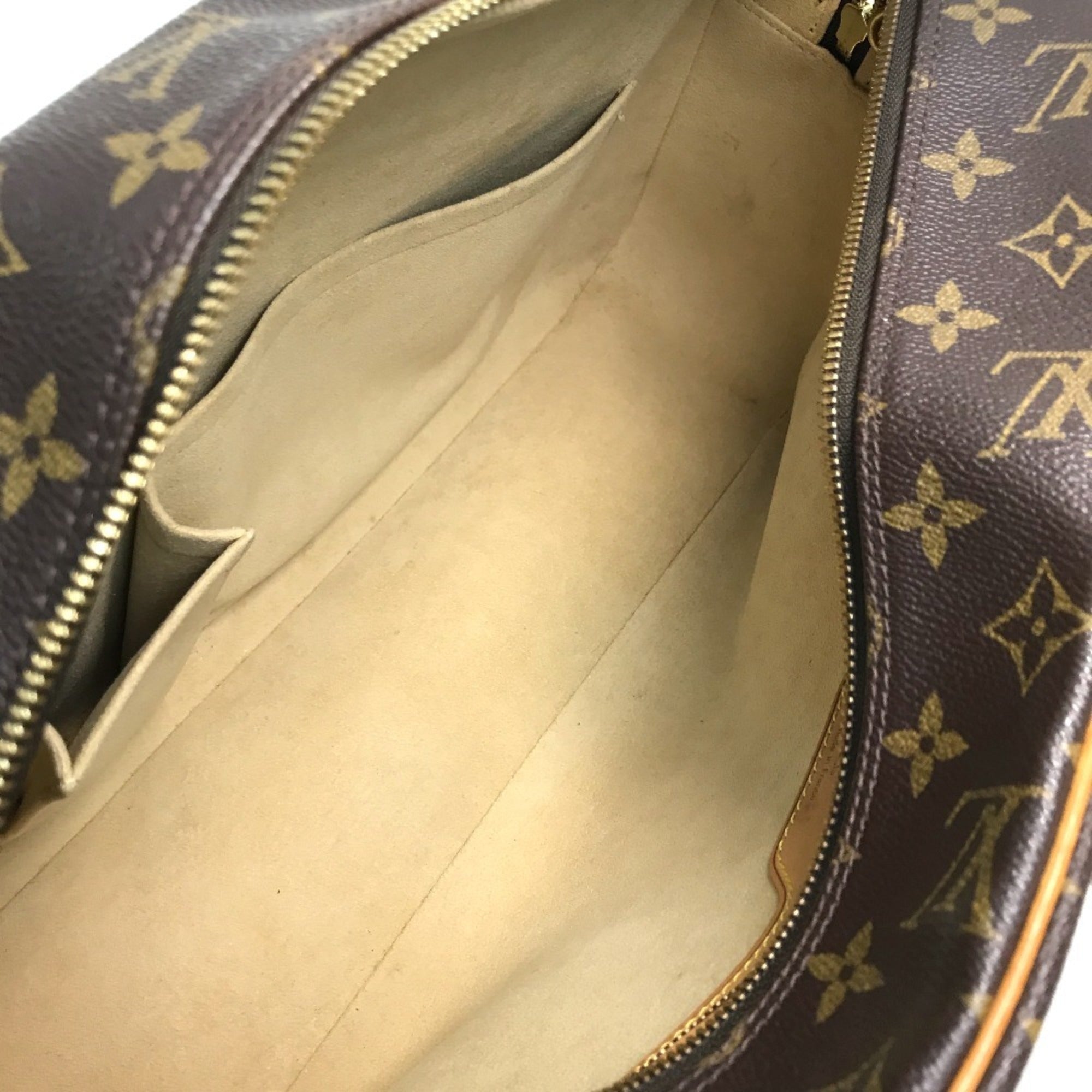 Louis Vuitton Monogram Brown Monogram Shoulder Bag (Pre-Owned)