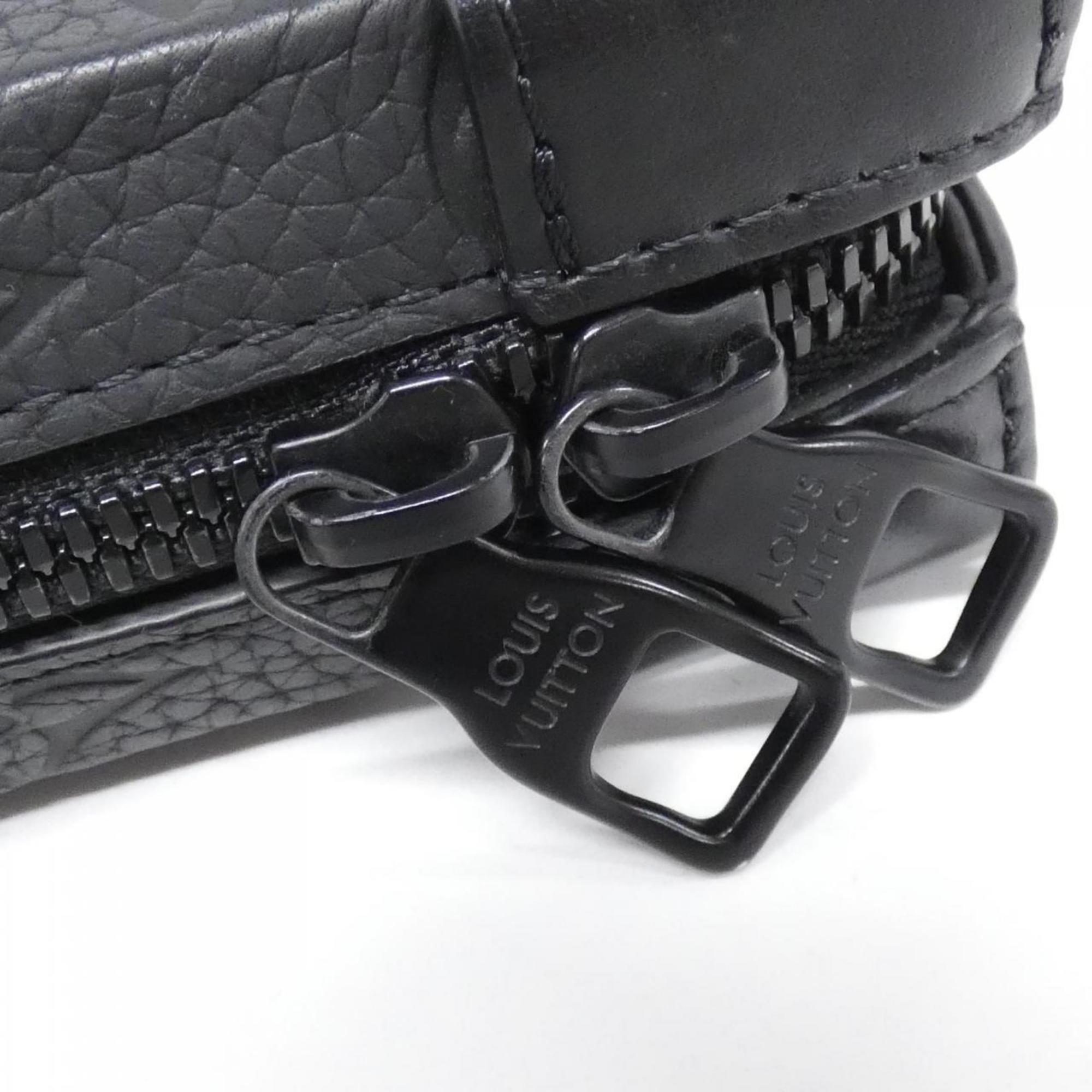 Louis Vuitton Black Leather Shoulder Bag (Pre-Owned)