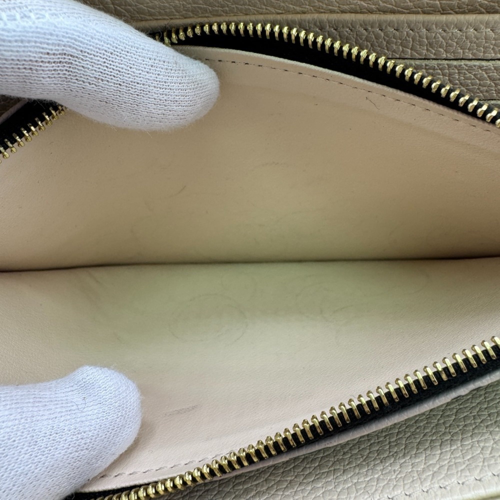 Louis Vuitton Beige Leather Long Wallet (Bi-Fold) (Pre-Owned)