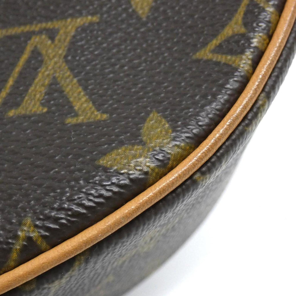 Louis Vuitton Monogram Brown Monogram Monogram Shoulder Bag (Pre-Owned)