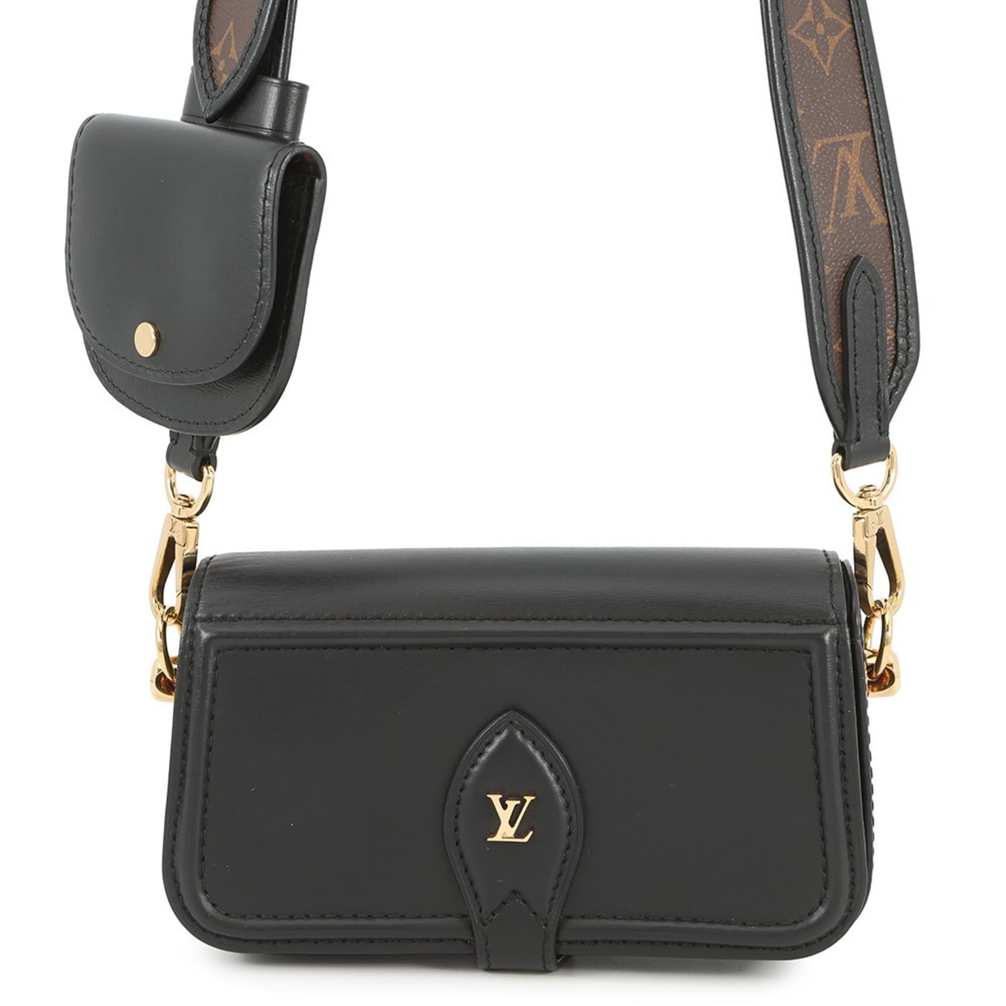 Louis Vuitton Noir Leather Shoulder Bag (Pre-Owned)