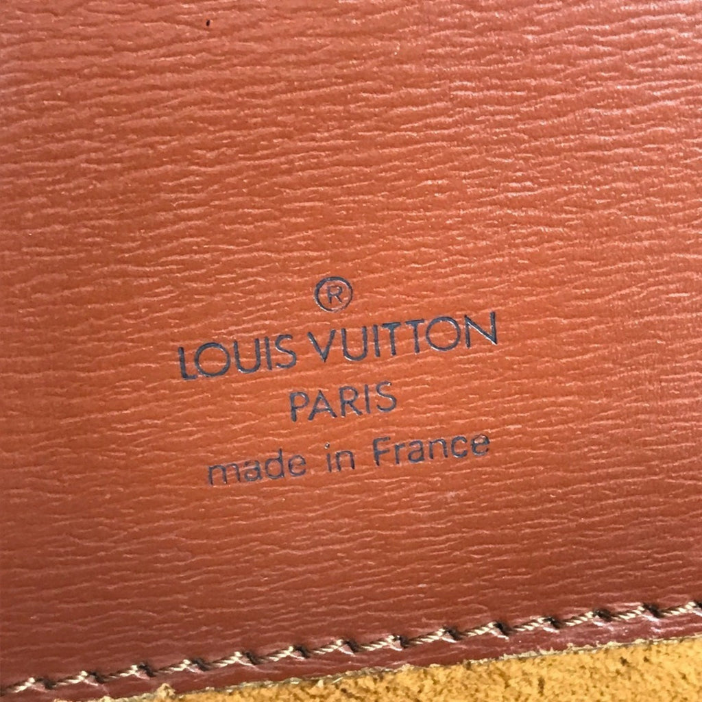 Louis Vuitton Brown Epi Leather Shoulder Bag (Pre-Owned)